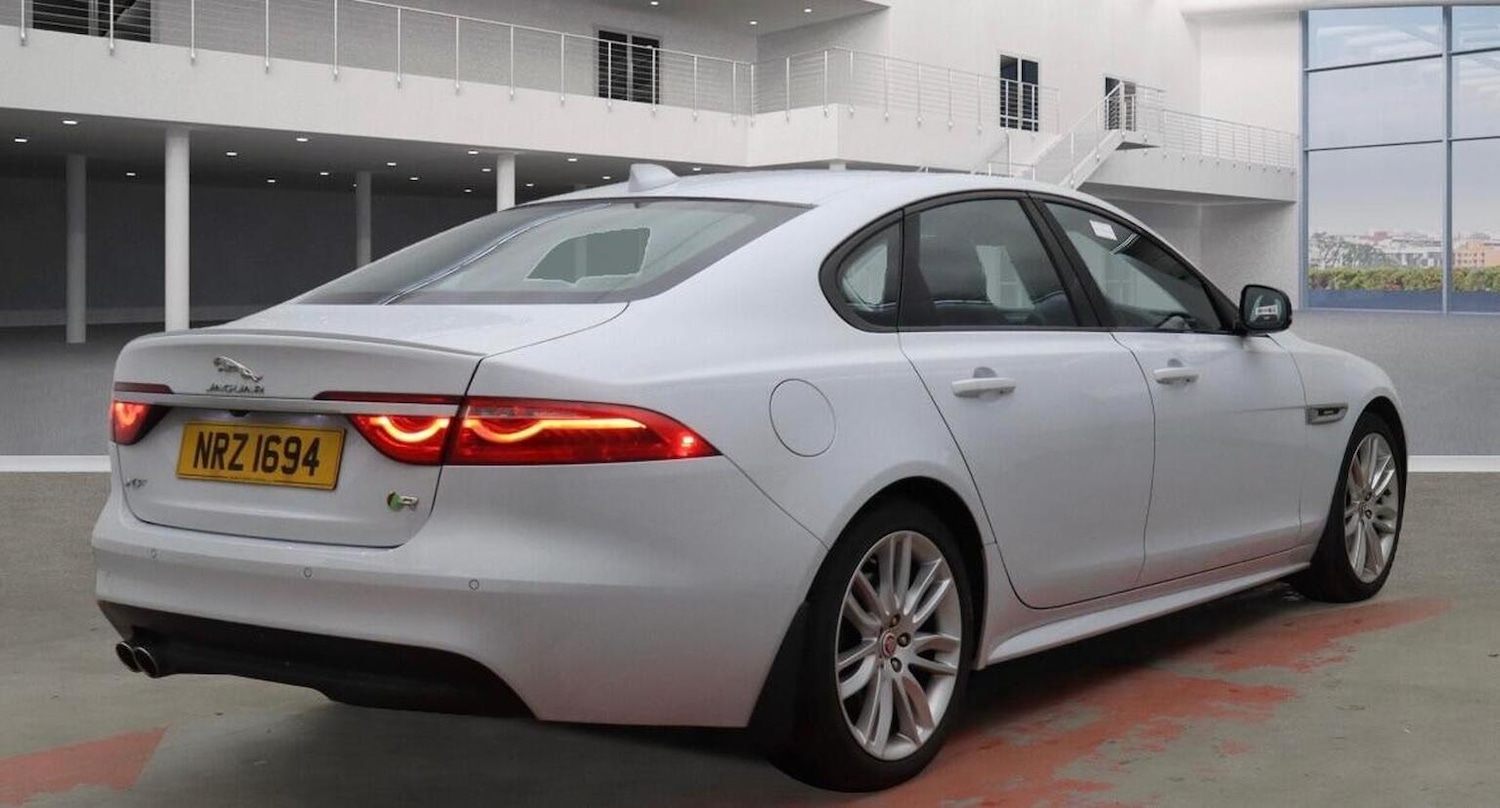 Used Jaguar XF 2016 for sale - 76863940: Photo 5