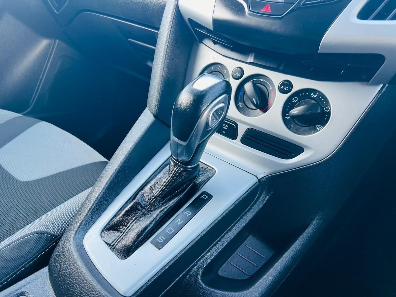 Used Ford Focus 2012 for sale - 76741323: Photo 42