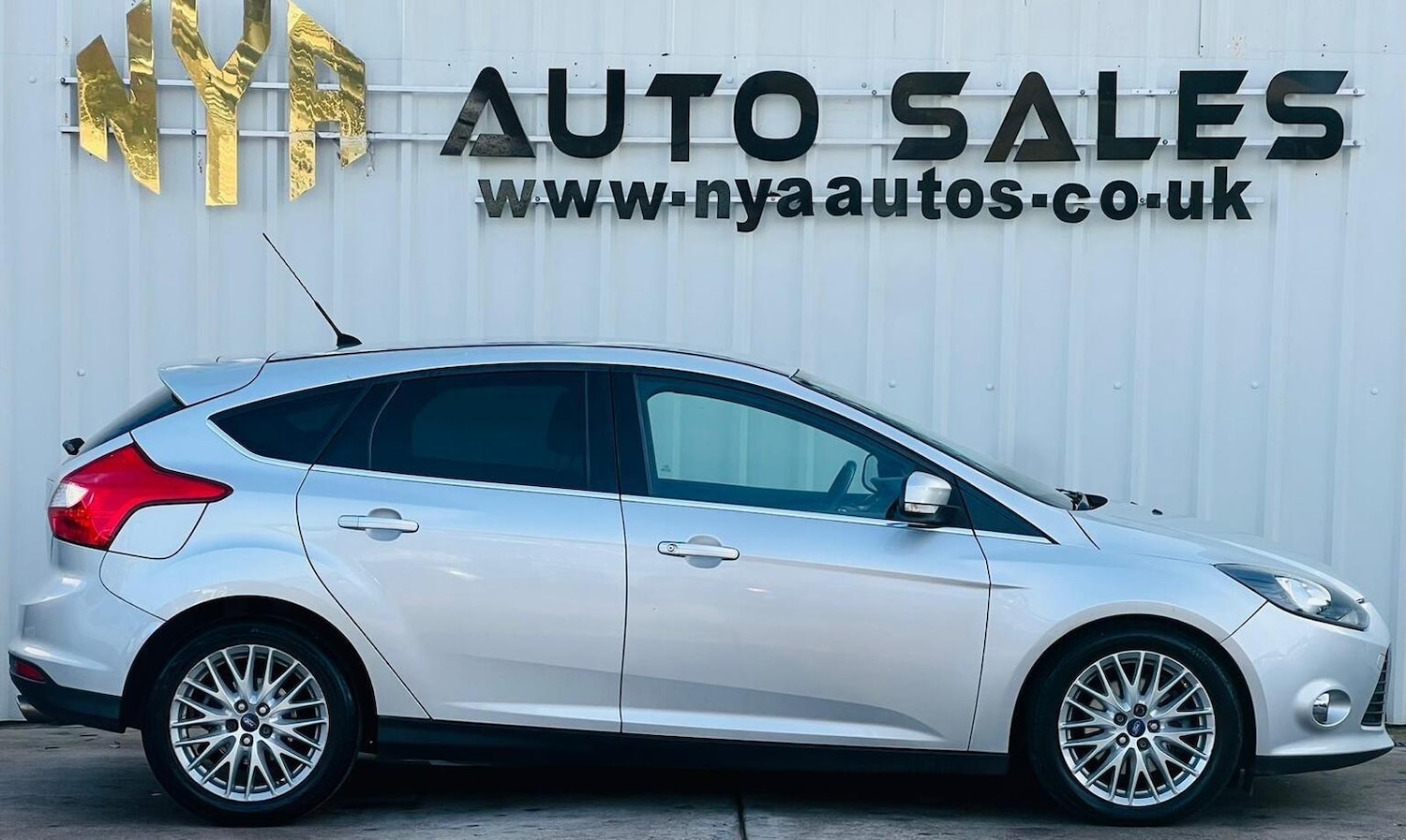 Used Ford Focus 2012 for sale - 76741323: Photo 9