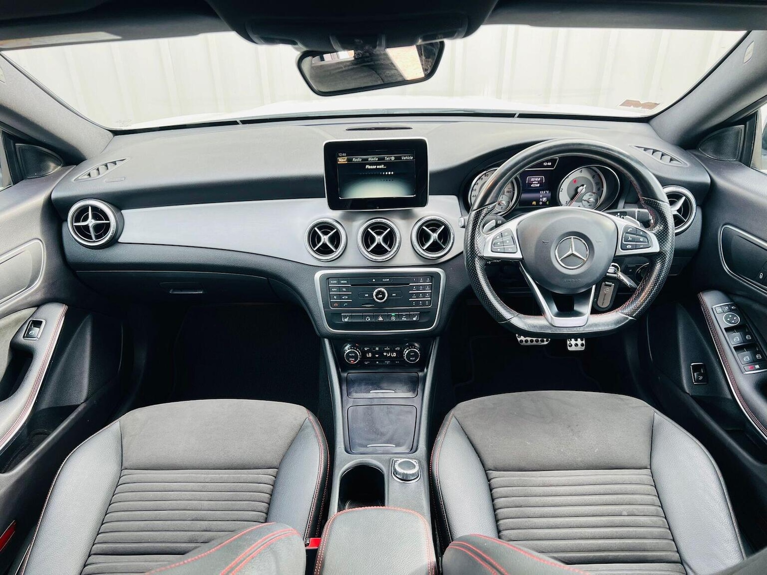 Used Mercedes-Benz CLA 2015 for sale - 76324820: Photo 25