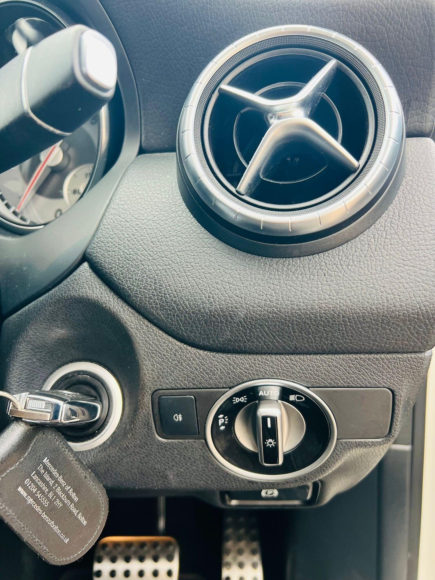 Used Mercedes-Benz CLA 2015 for sale - 76324820: Photo 46
