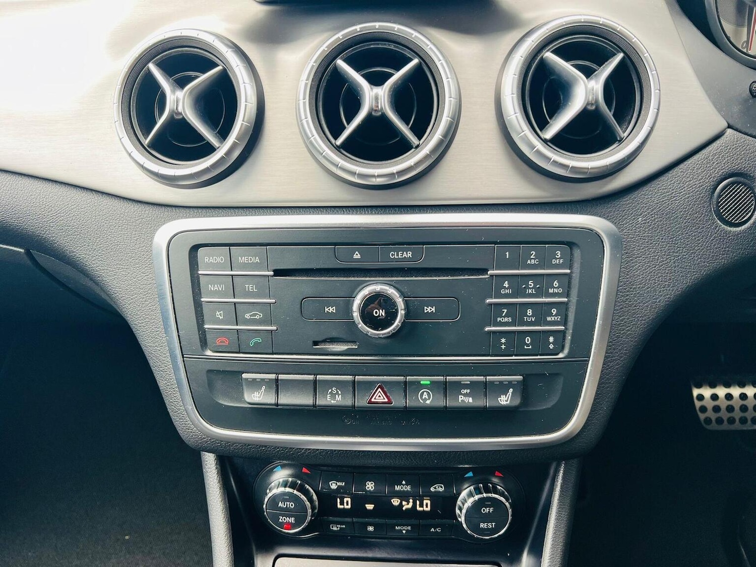 Used Mercedes-Benz CLA 2015 for sale - 76324820: Photo 57