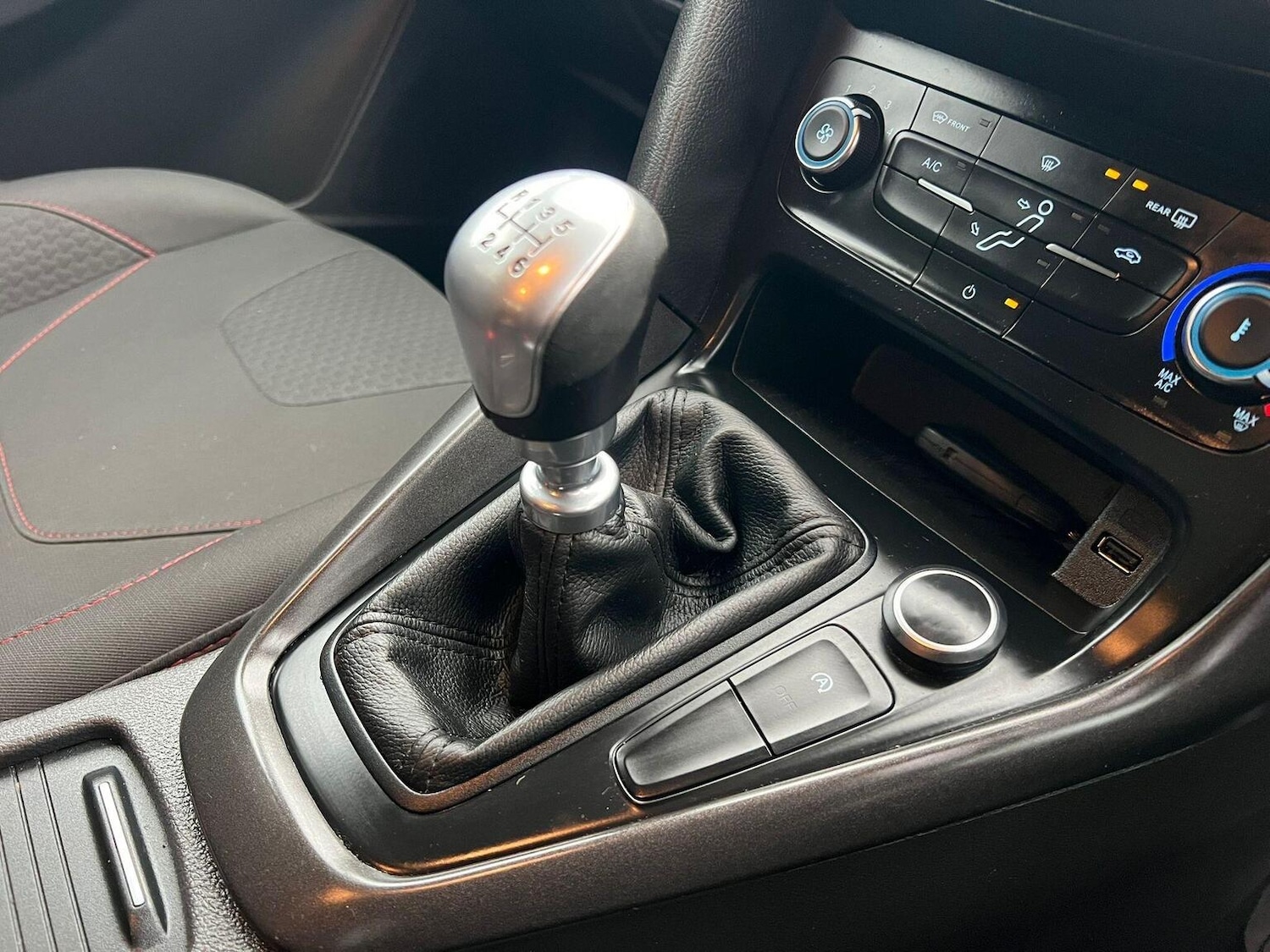 Used Ford Focus 2017 for sale - 77207204: Photo 49