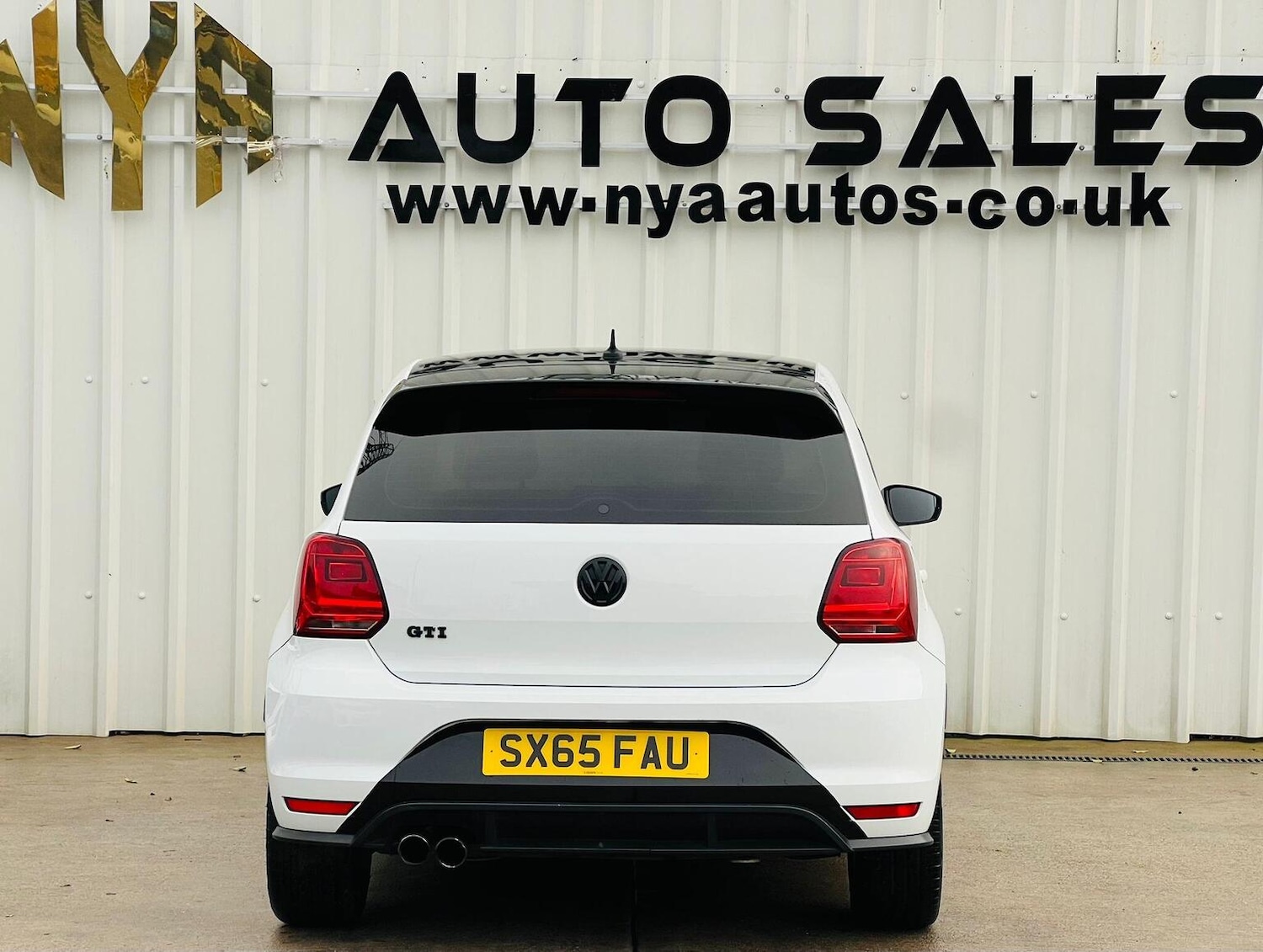 Used Volkswagen Polo 2016 for sale - 76758832: Photo 10