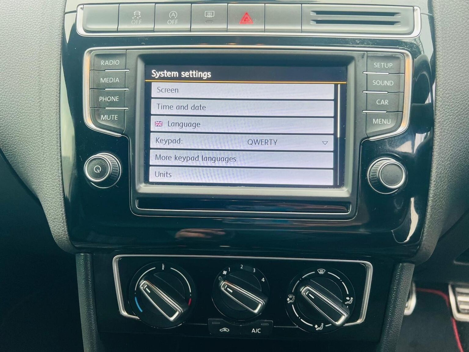 Used Volkswagen Polo 2016 for sale - 76758832: Photo 46