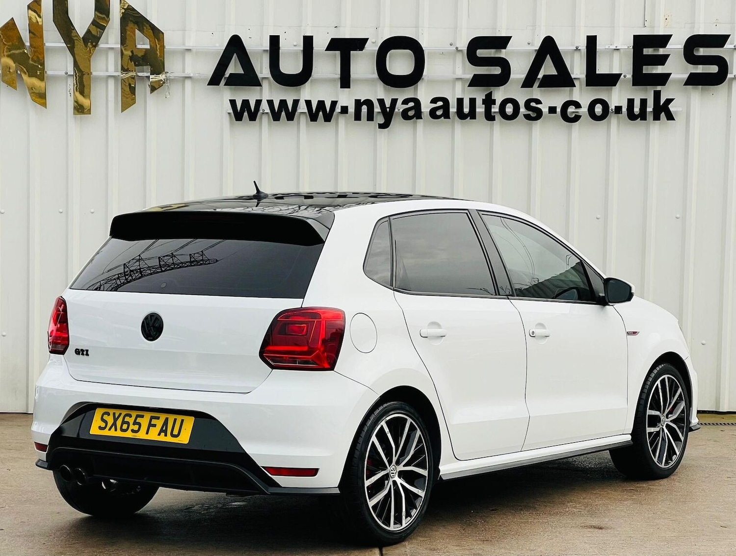 Used Volkswagen Polo 2016 for sale - 76758832: Photo 5