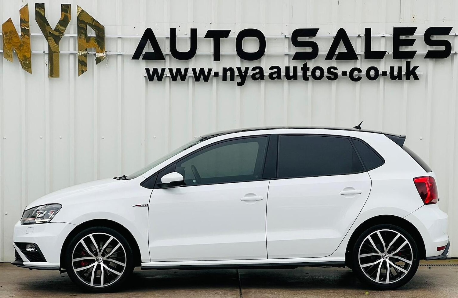 Used Volkswagen Polo 2016 for sale - 76758832: Photo 8