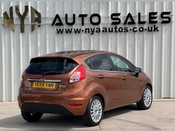 Used Ford Fiesta 2015 for sale - 74983892: Photo