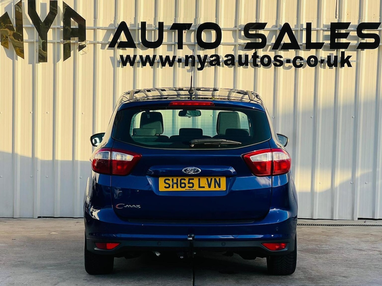 Used Ford C-Max 2015 for sale - 76380317: Photo 11