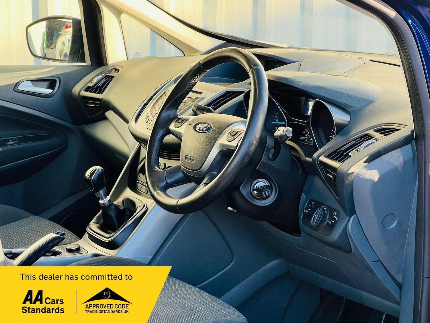 Used Ford C-Max 2015 for sale - 76380317: Photo 2