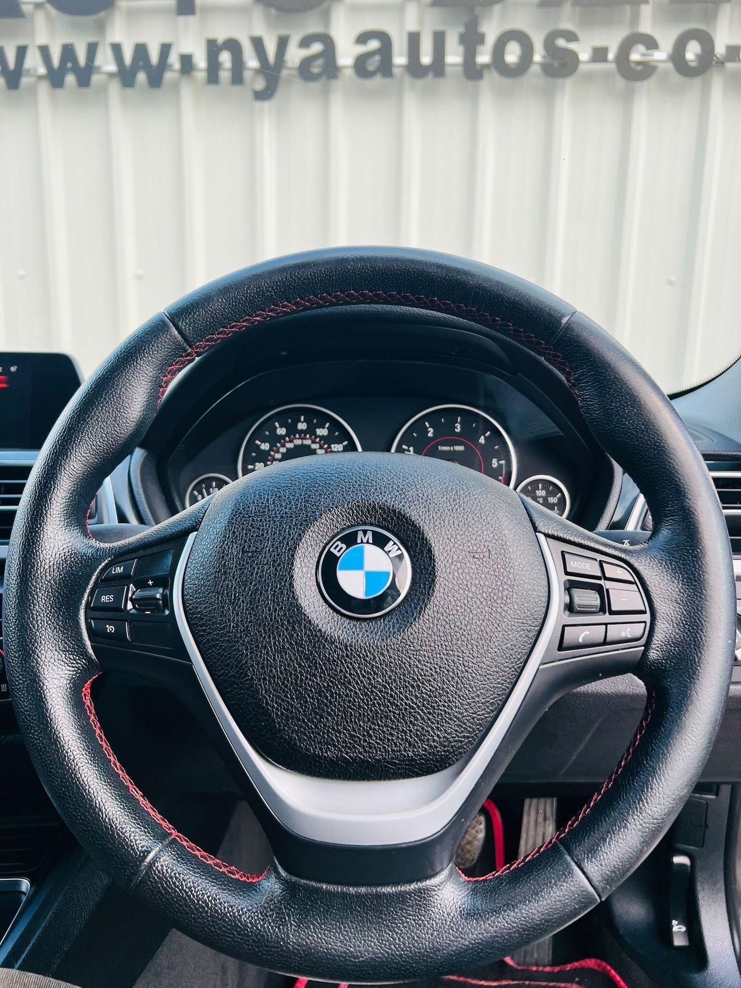 Used BMW 3 Series 2016 for sale - 77201306: Photo 43