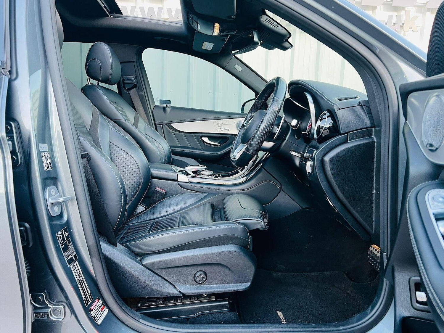 Used Mercedes-Benz GLC 2019 for sale - 76624438: Photo 37