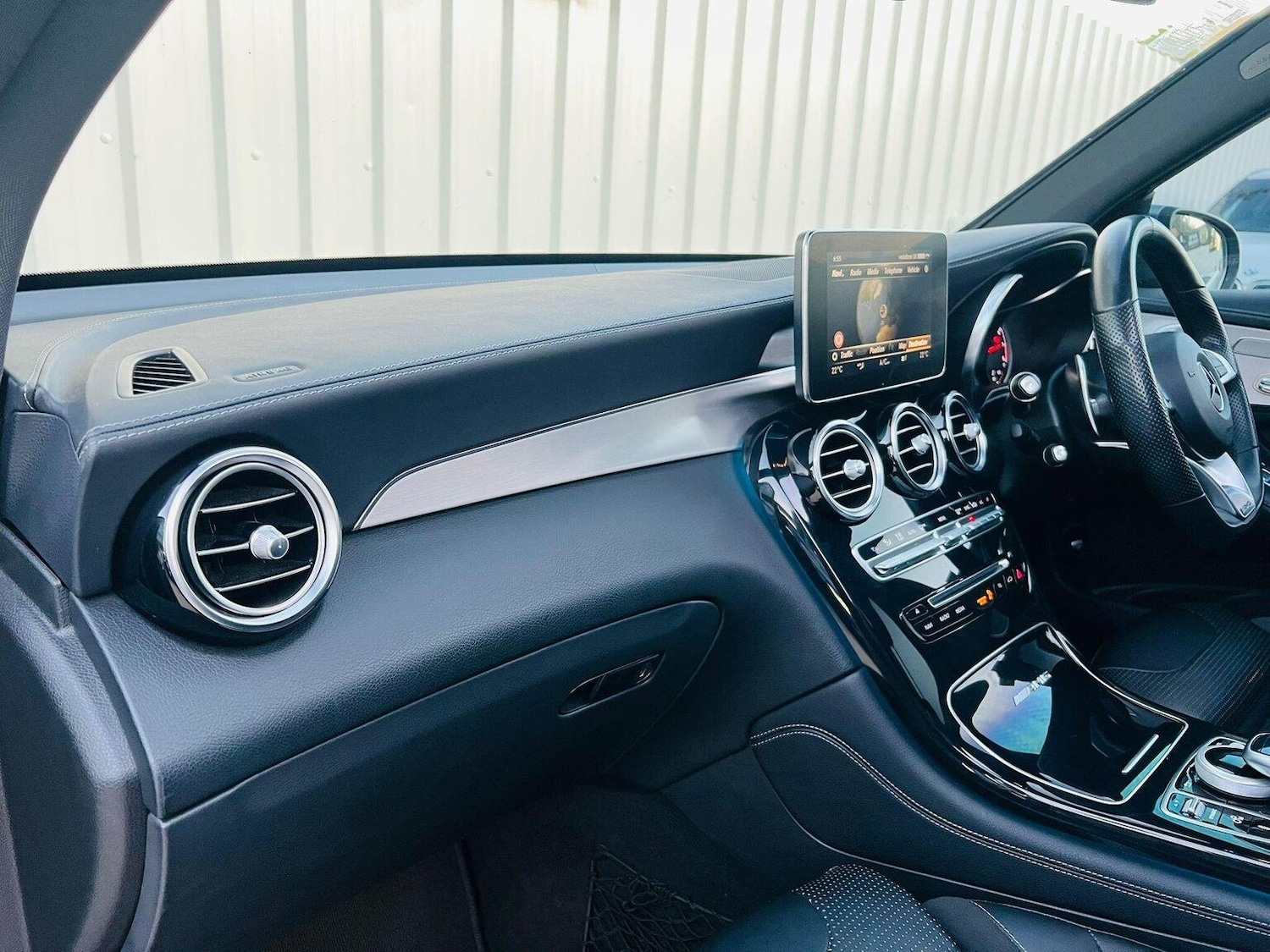 Used Mercedes-Benz GLC 2019 for sale - 76624438: Photo 49