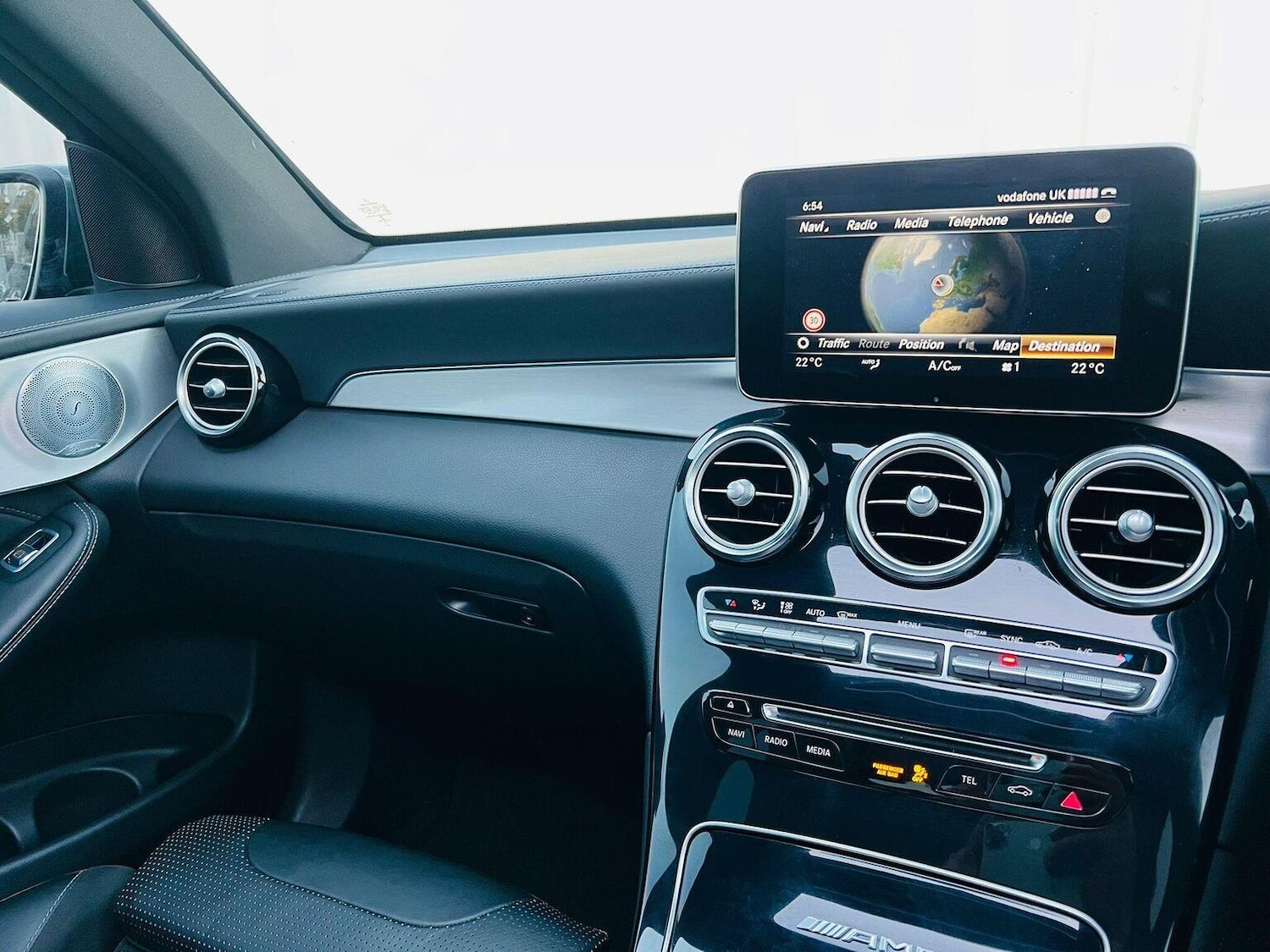 Used Mercedes-Benz GLC 2019 for sale - 76624438: Photo 60