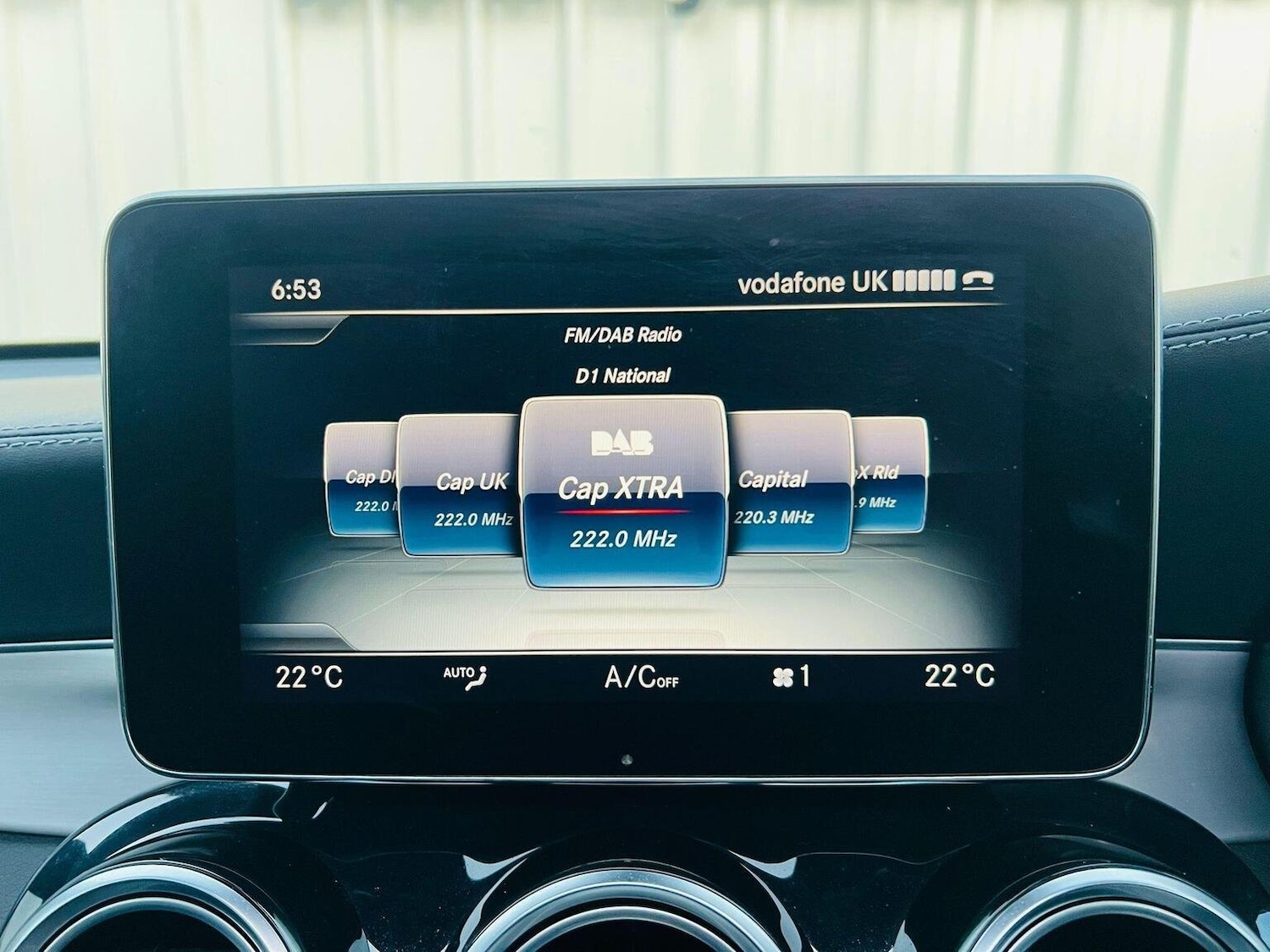 Used Mercedes-Benz GLC 2019 for sale - 76624438: Photo 73