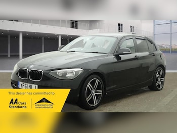 Used BMW 1 Series 2012 for sale - 77129510: Photo