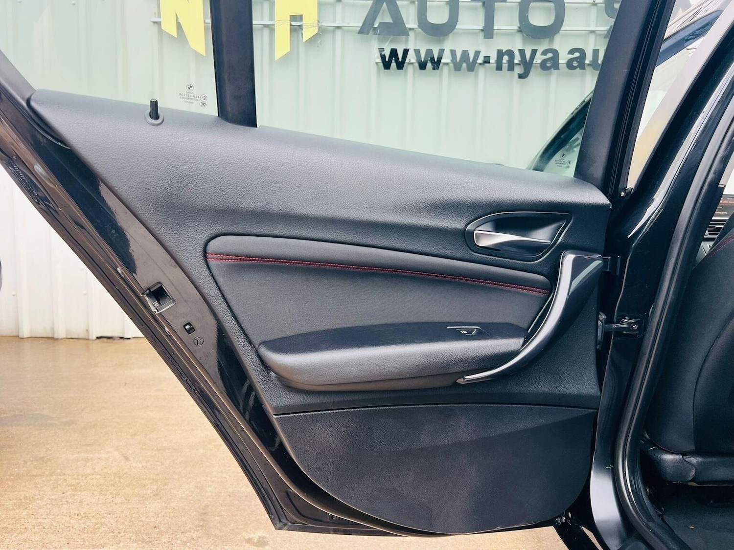 Used BMW 1 Series 2012 for sale - 77129510: Photo 32