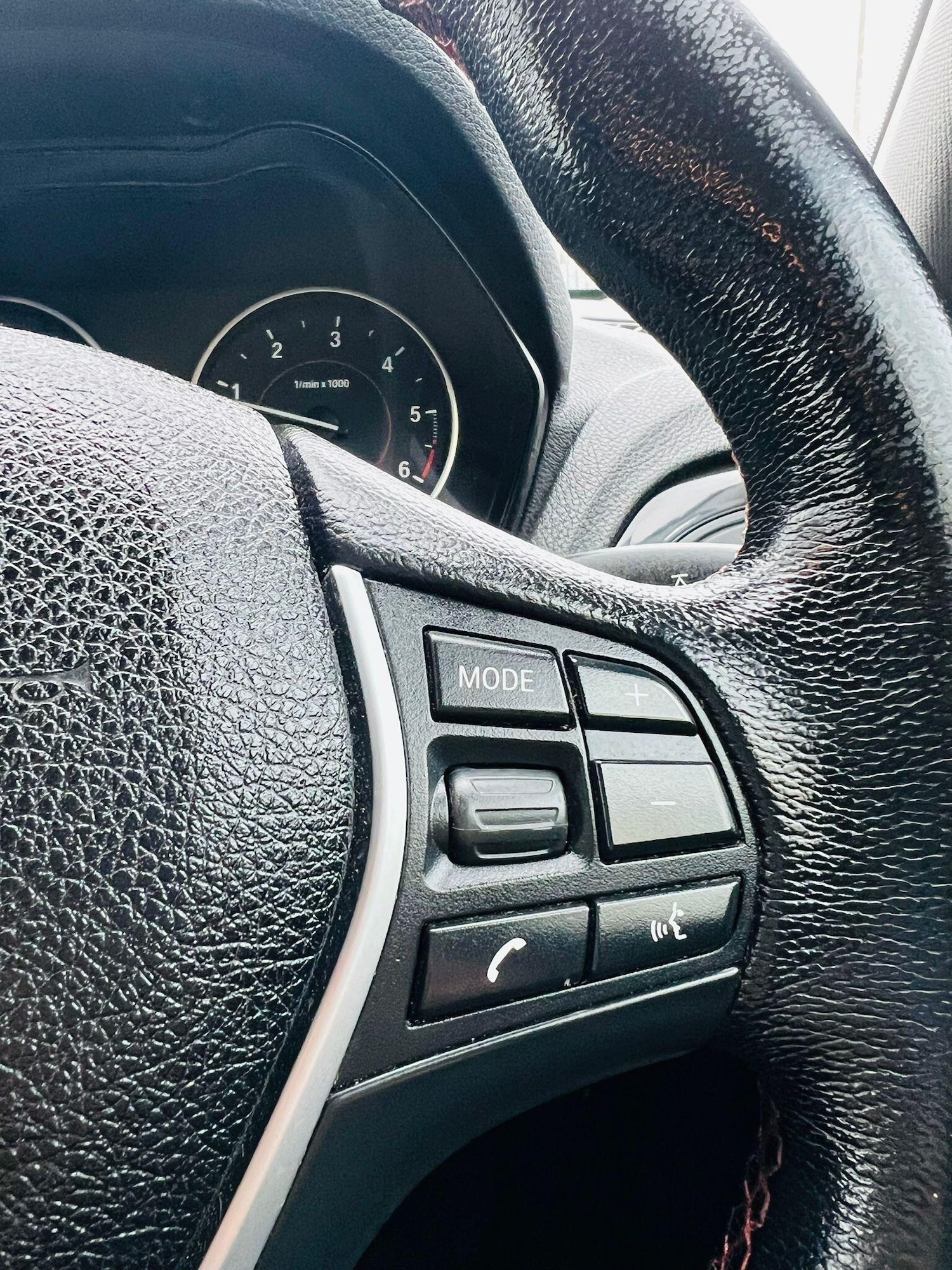 Used BMW 1 Series 2012 for sale - 77129510: Photo 39