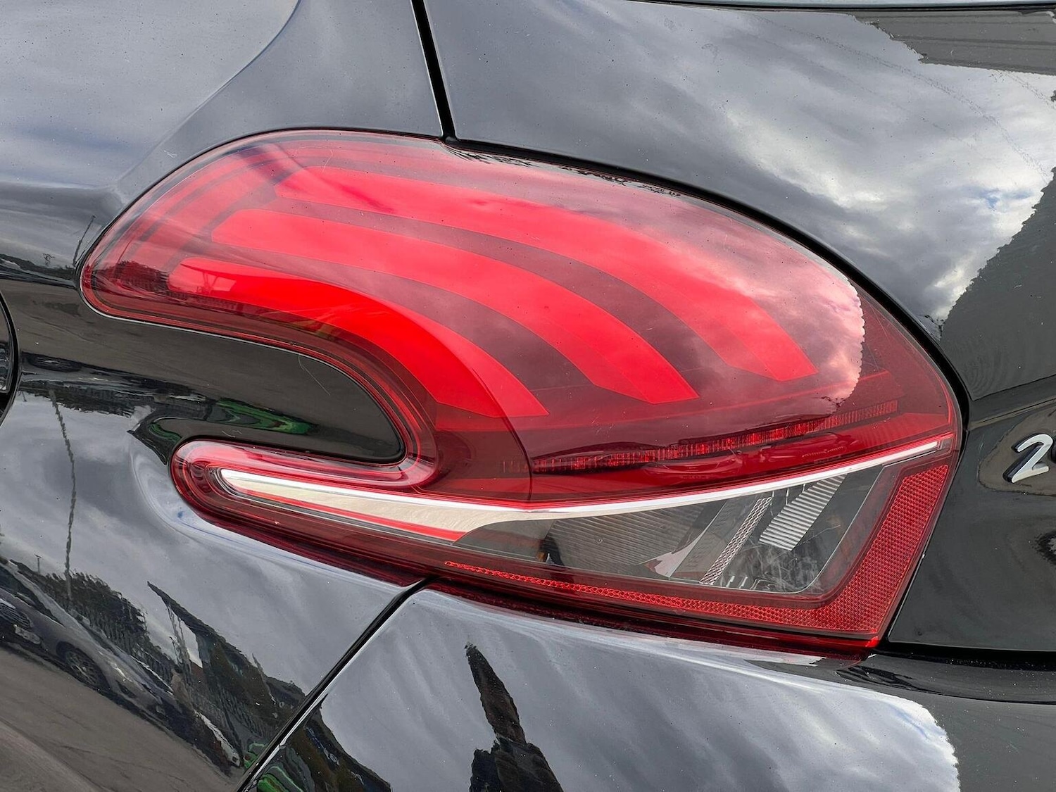 Used Peugeot 208 2015 for sale - 76293143: Photo 23