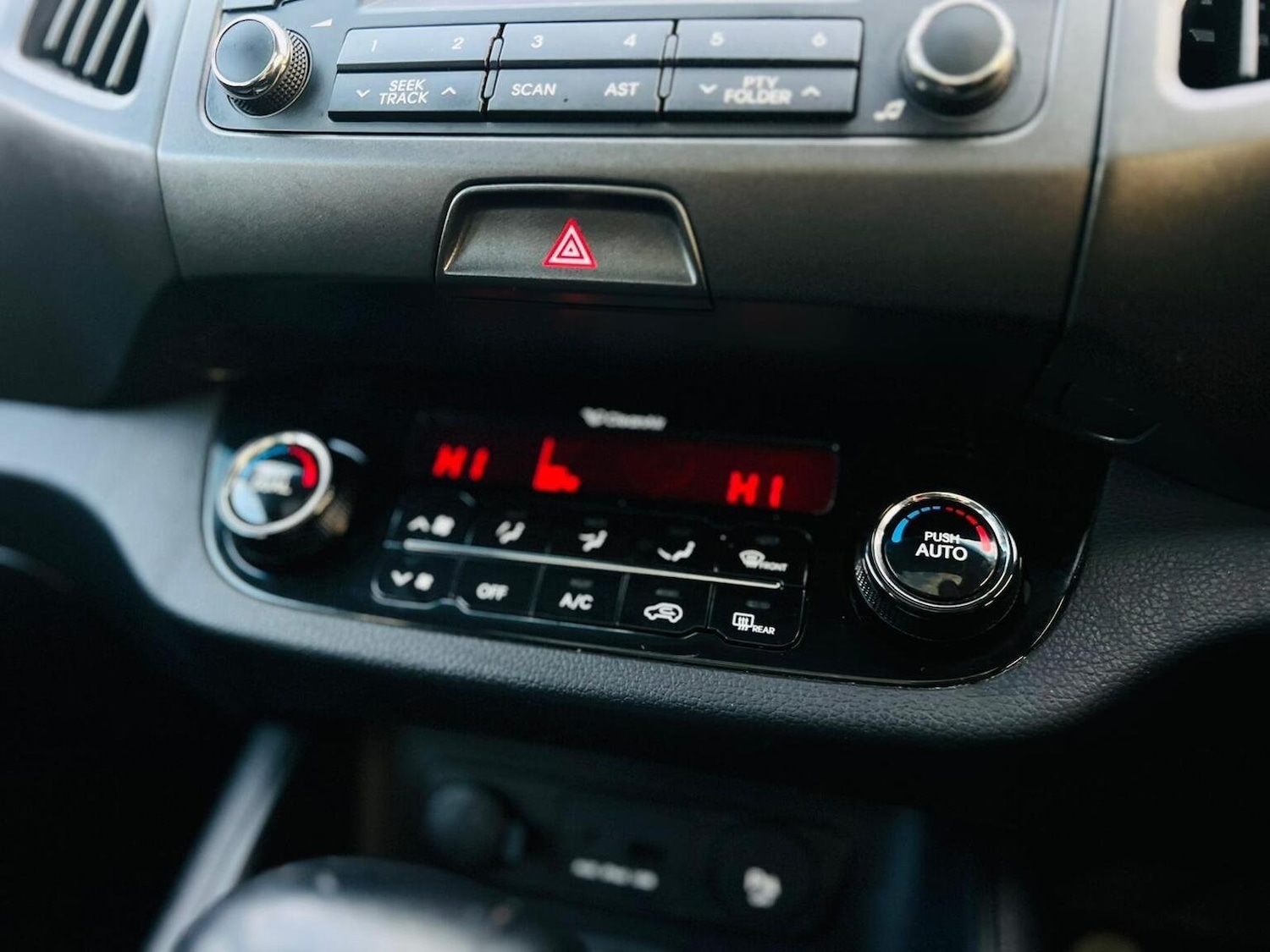 Used Kia Sportage 2013 for sale - 76115596: Photo 38