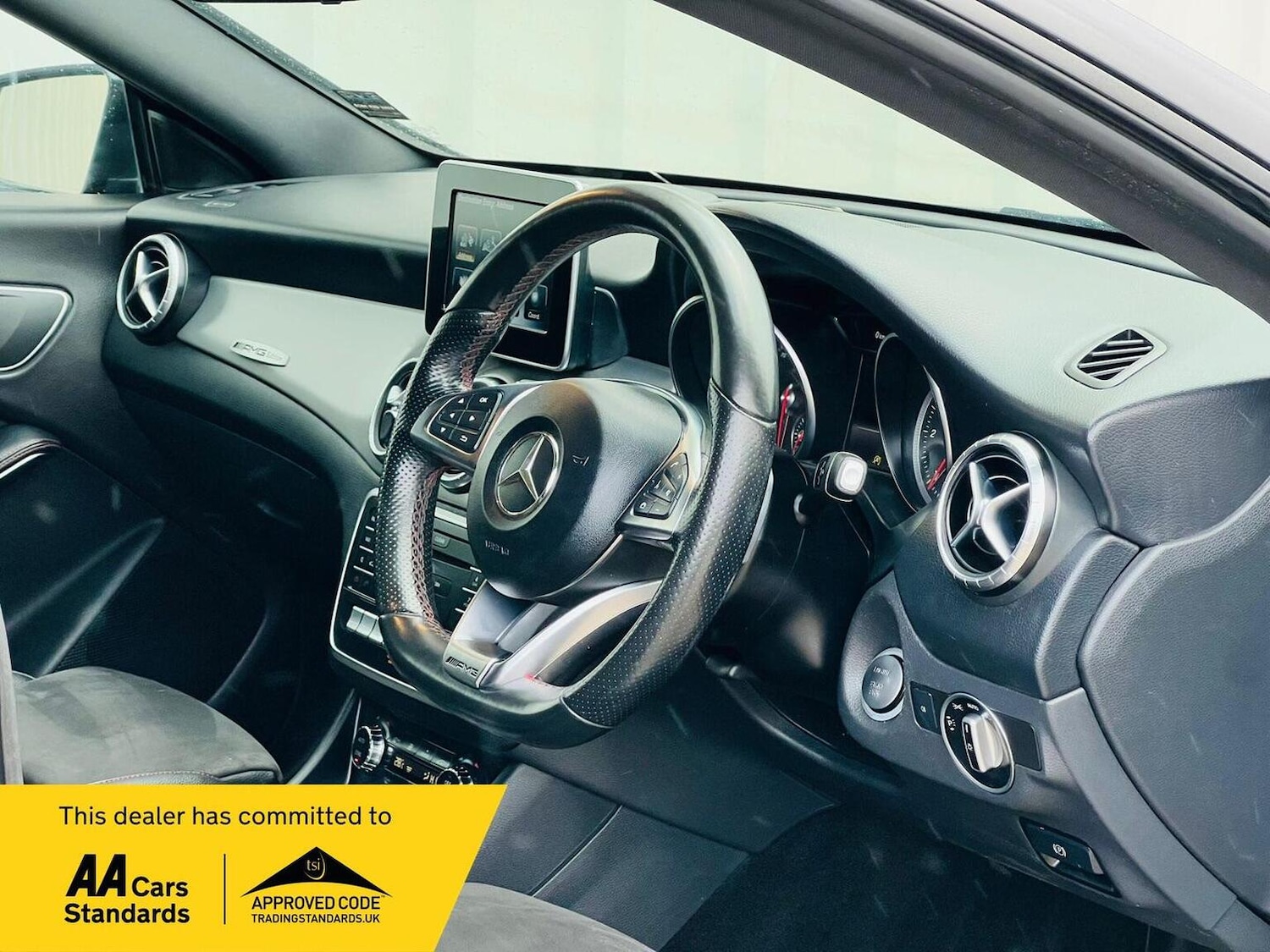 Used Mercedes-Benz CLA 2018 for sale - 77707255: Photo 2