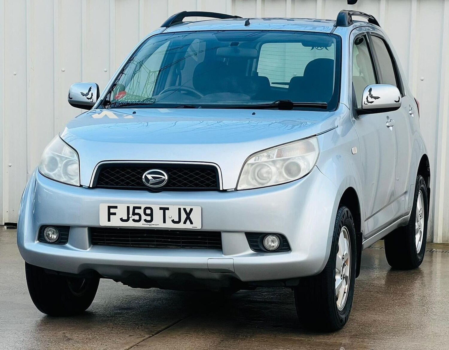 Used Daihatsu Terios 2010 for sale - 77342677: Photo 11