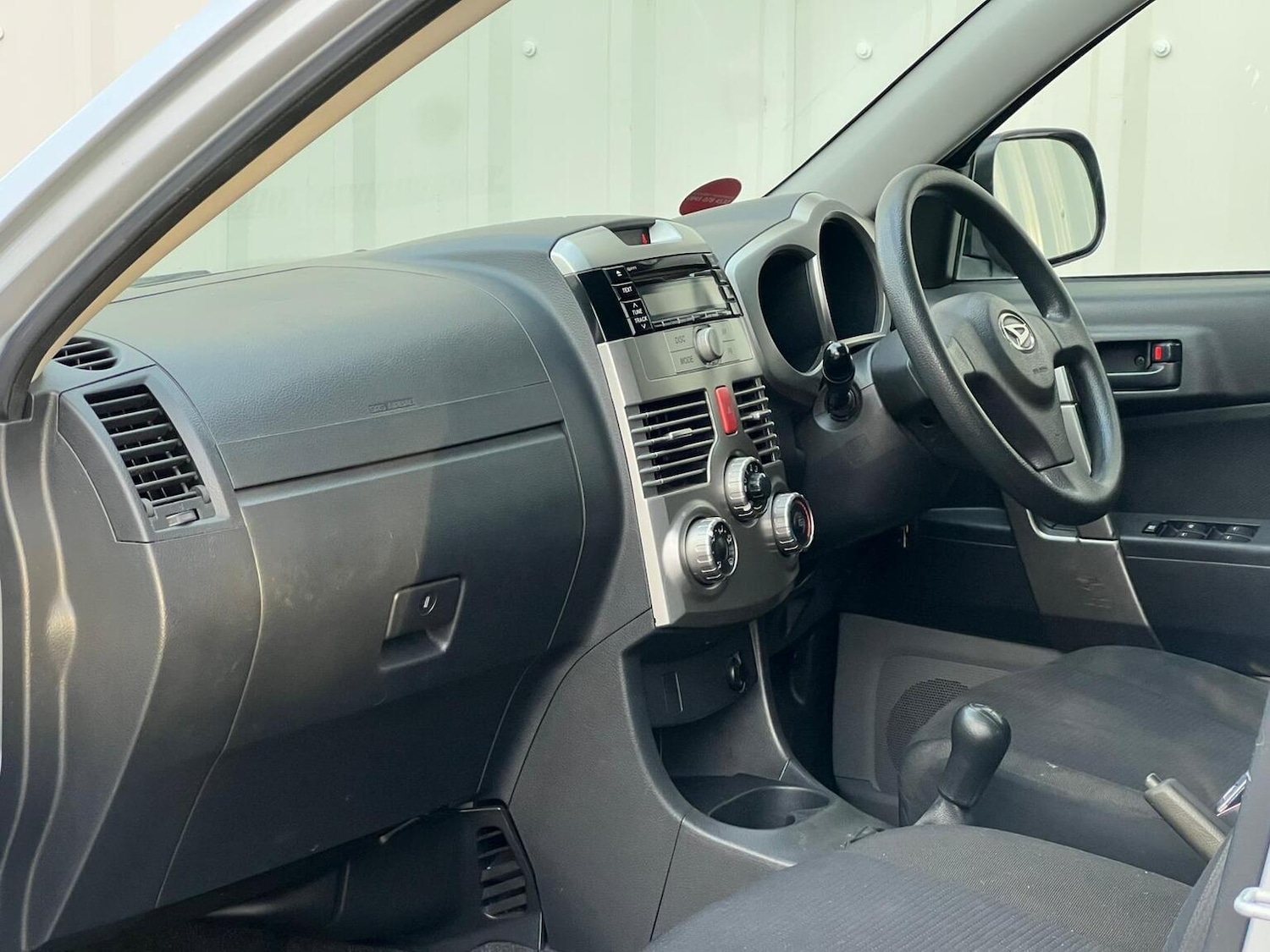 Used Daihatsu Terios 2010 for sale - 77342677: Photo 19