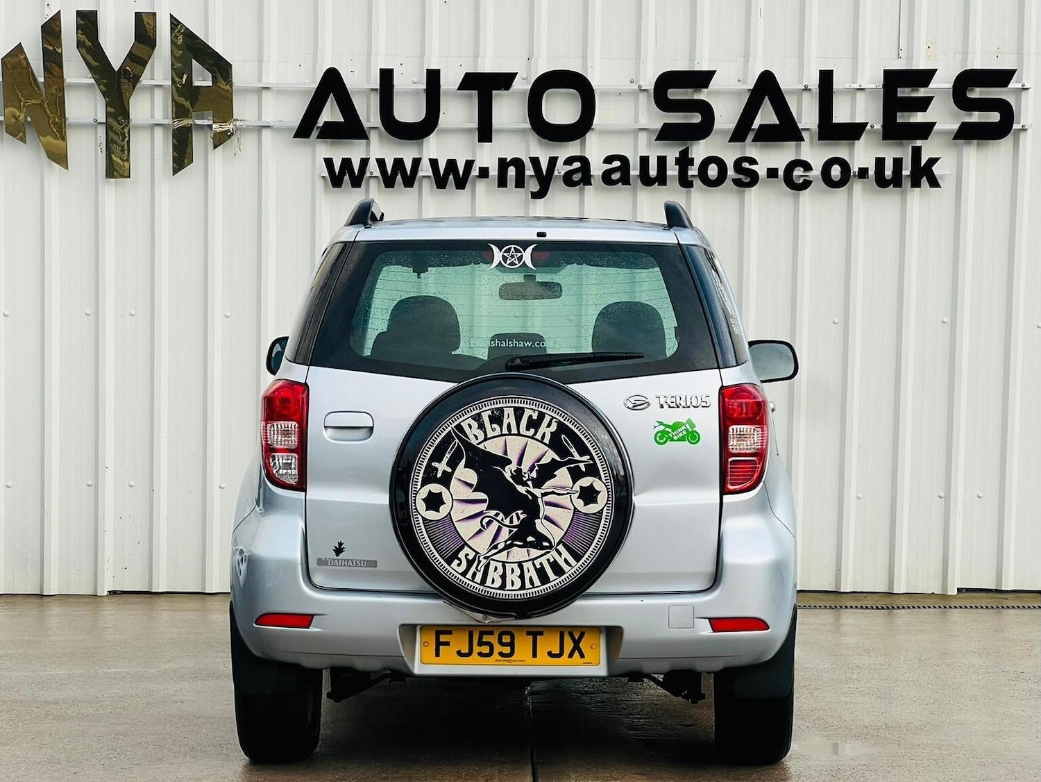 Used Daihatsu Terios 2010 for sale - 77342677: Photo 6