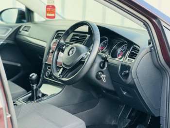 Used Volkswagen Golf 2017 for sale - 74406243: Photo