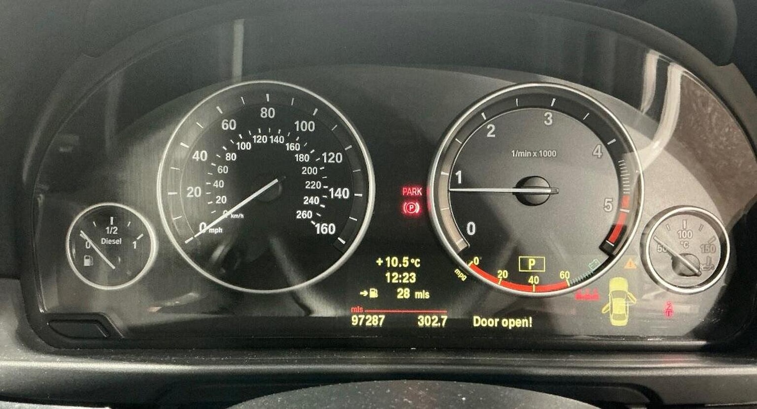 Used BMW 5 Series 2010 for sale - 76817514: Photo 10