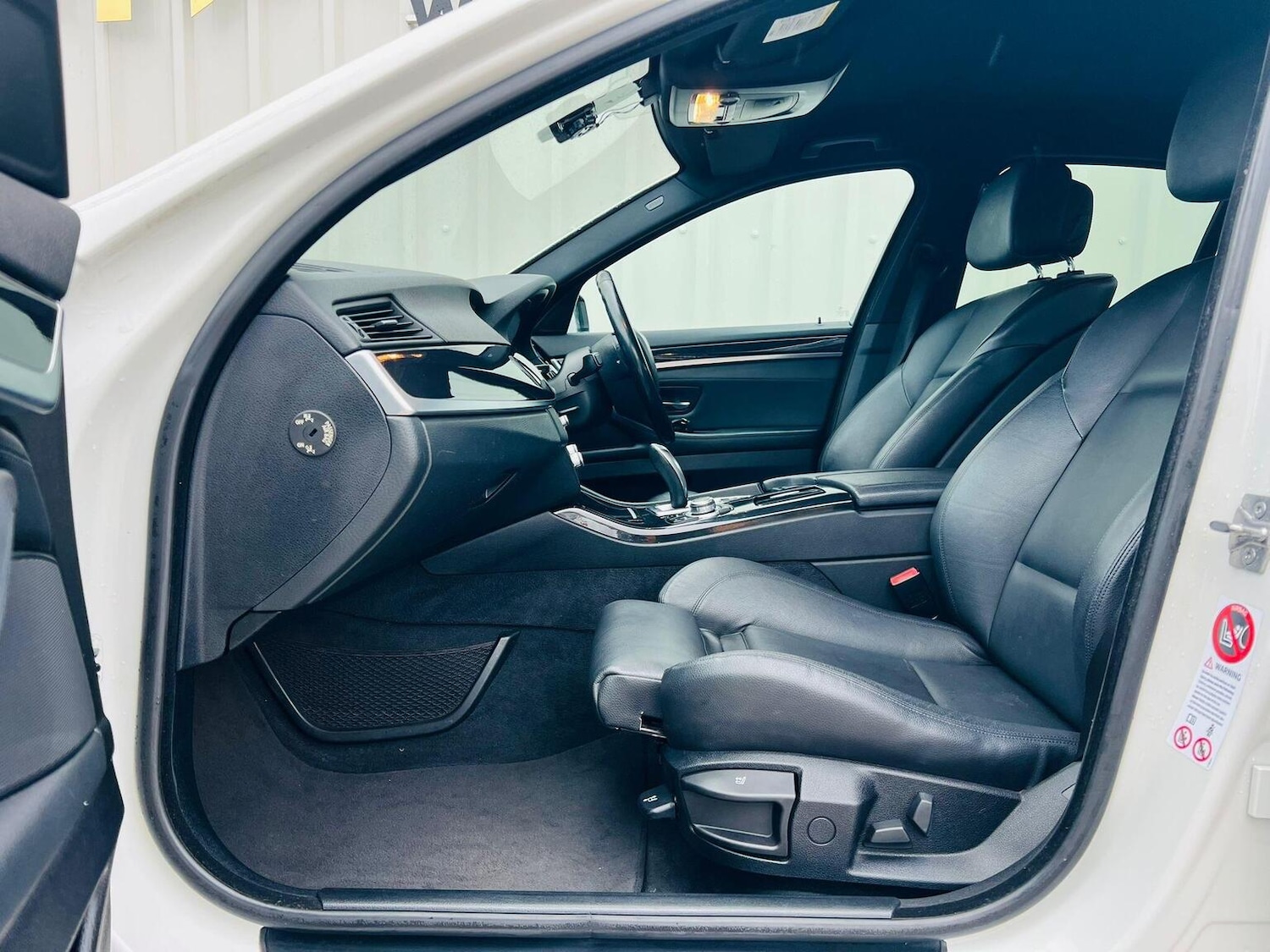 Used BMW 5 Series 2010 for sale - 76817514: Photo 33