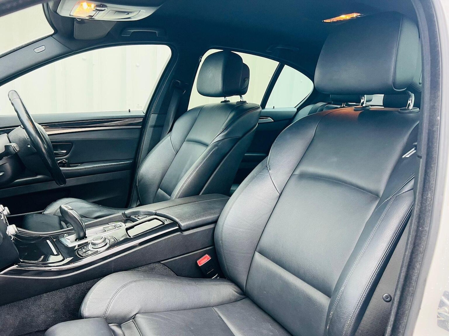 Used BMW 5 Series 2010 for sale - 76817514: Photo 34