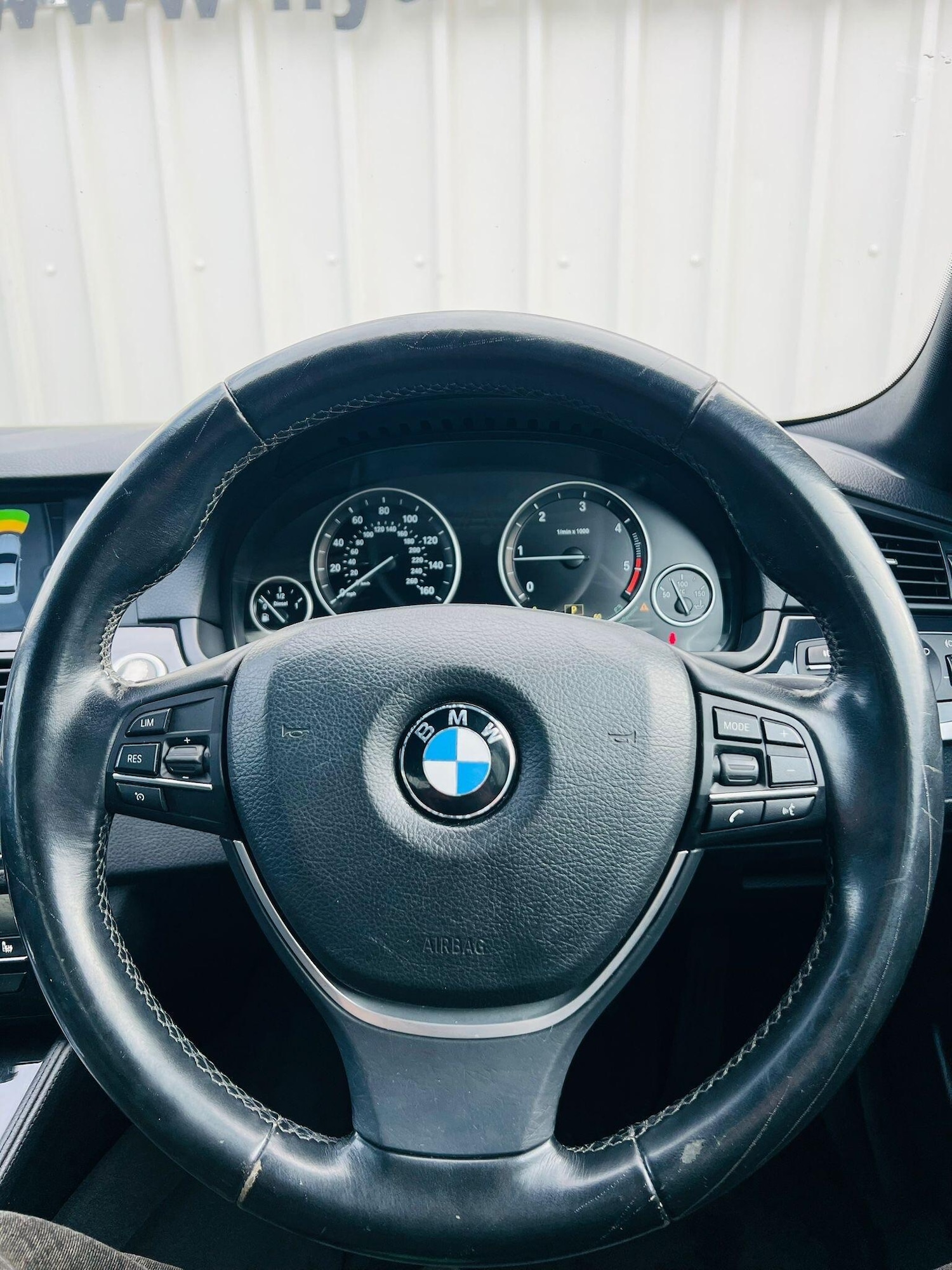 Used BMW 5 Series 2010 for sale - 76817514: Photo 45