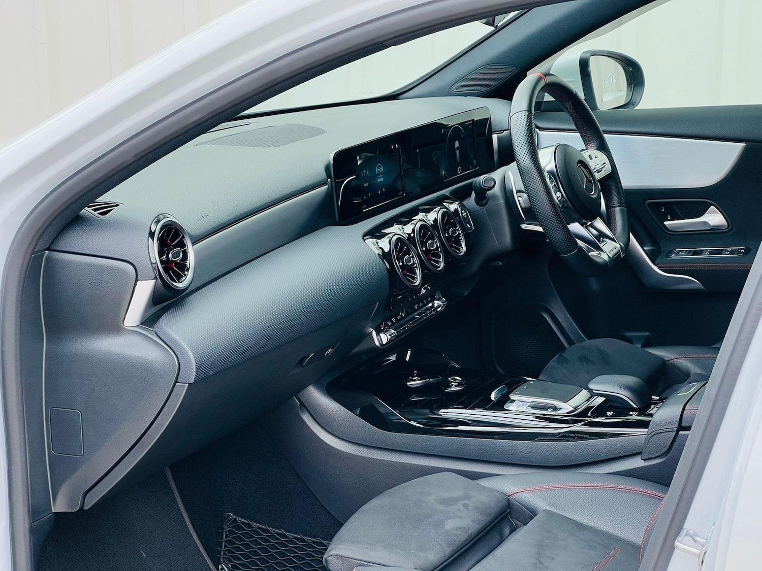 Used Mercedes-Benz A-Class 2019 for sale - 76115593: Photo 55