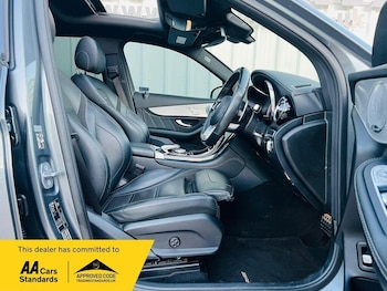 Used Mercedes-Benz GLC 2019 for sale - 78969046: Photo