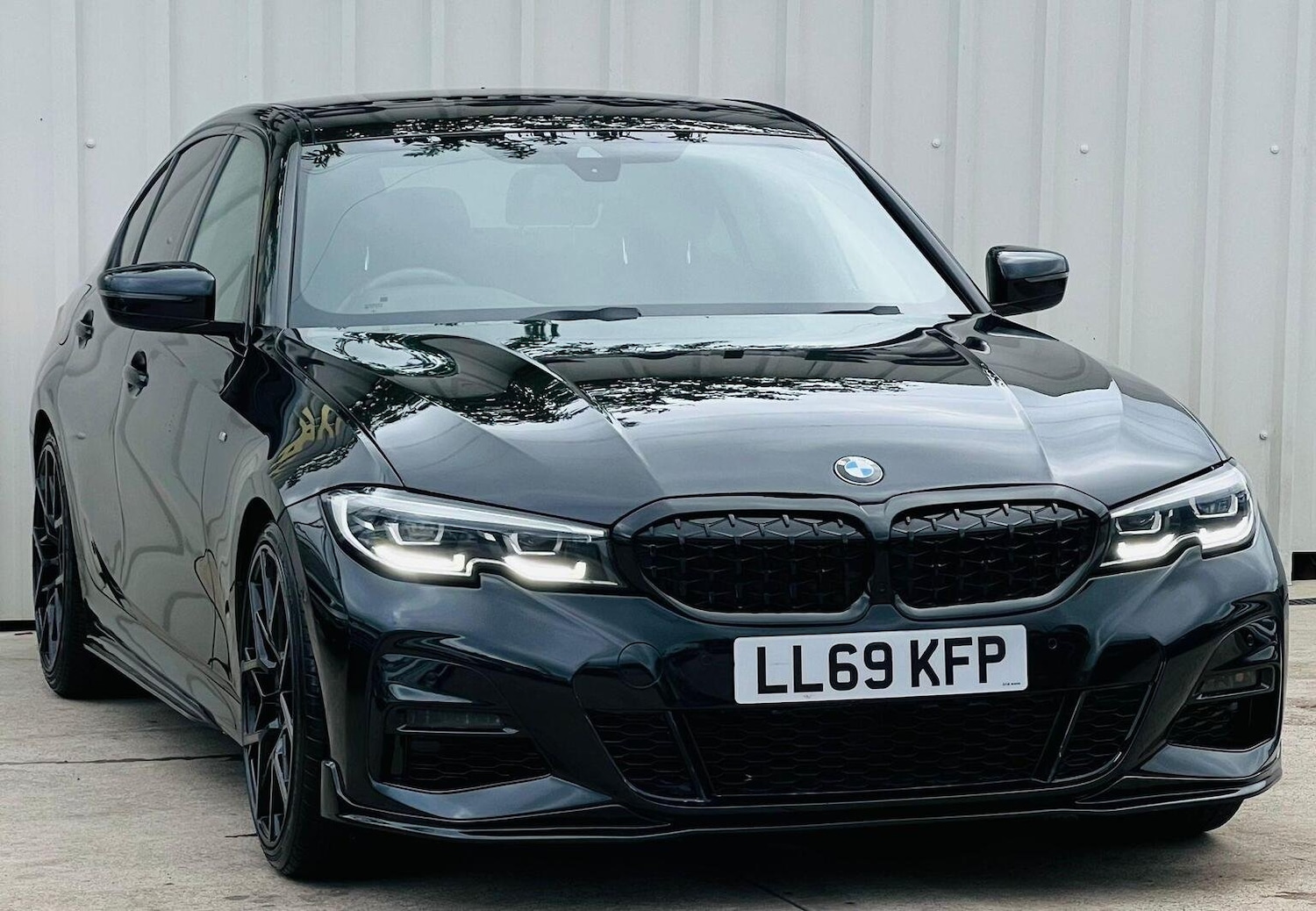 Used BMW 3 Series 2019 for sale - 76115600: Photo 12