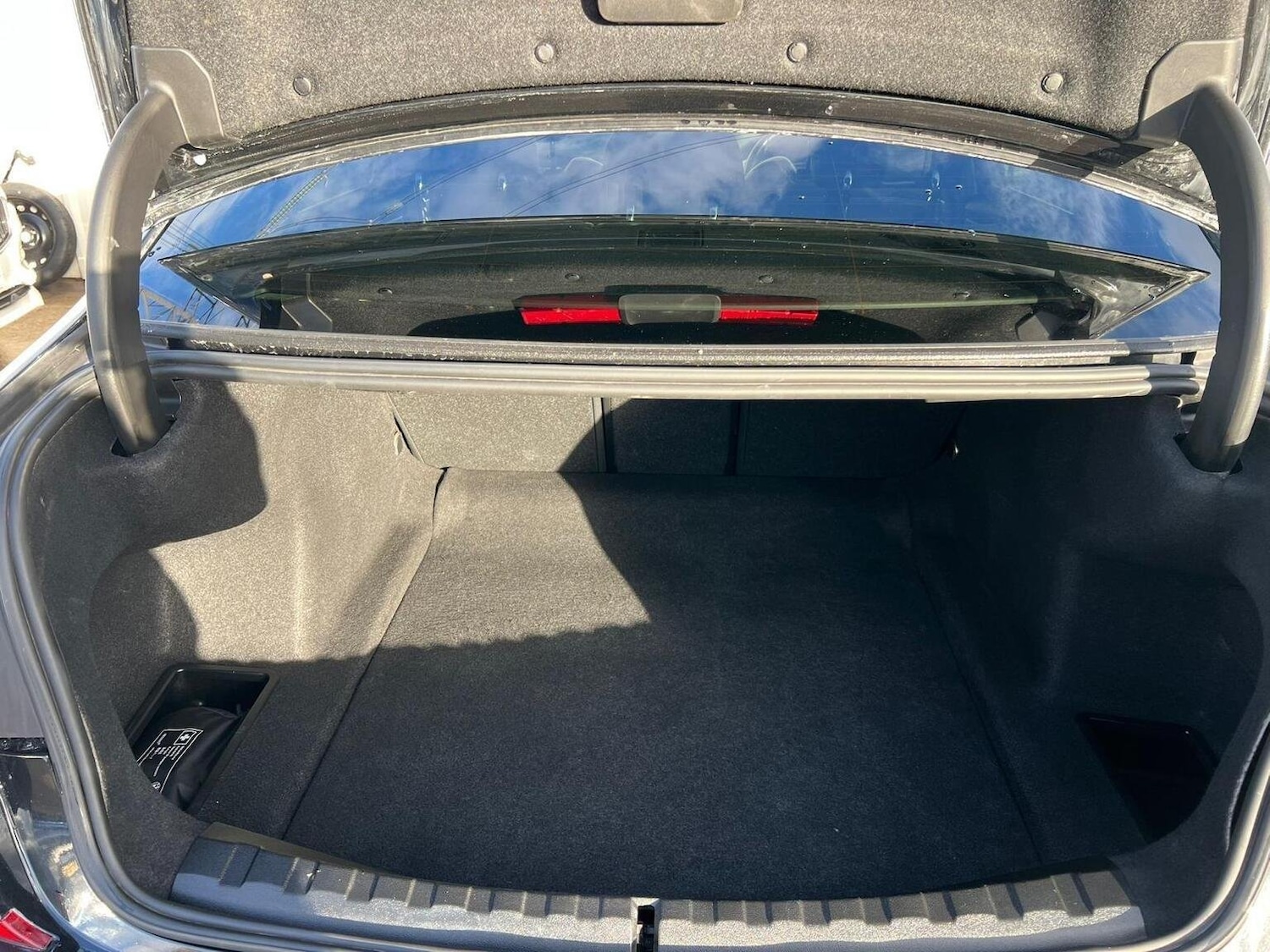 Used BMW 3 Series 2019 for sale - 76115600: Photo 40