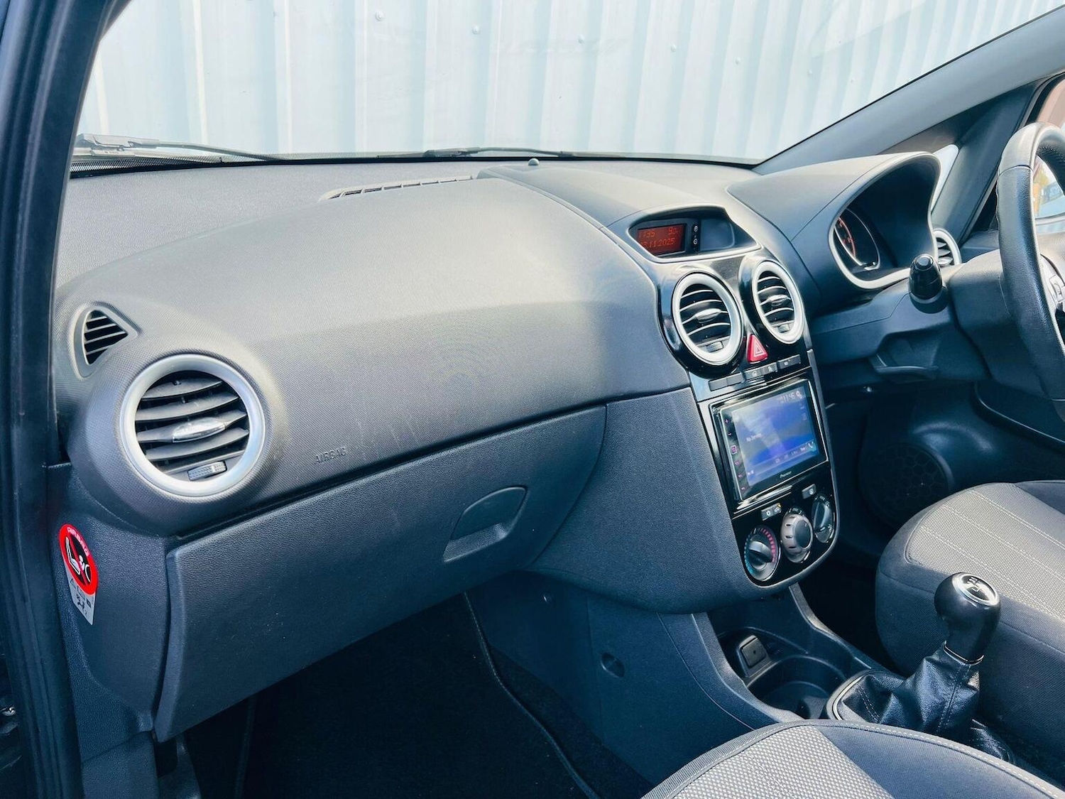 Used Vauxhall Corsa 2013 for sale - 76670755: Photo 31