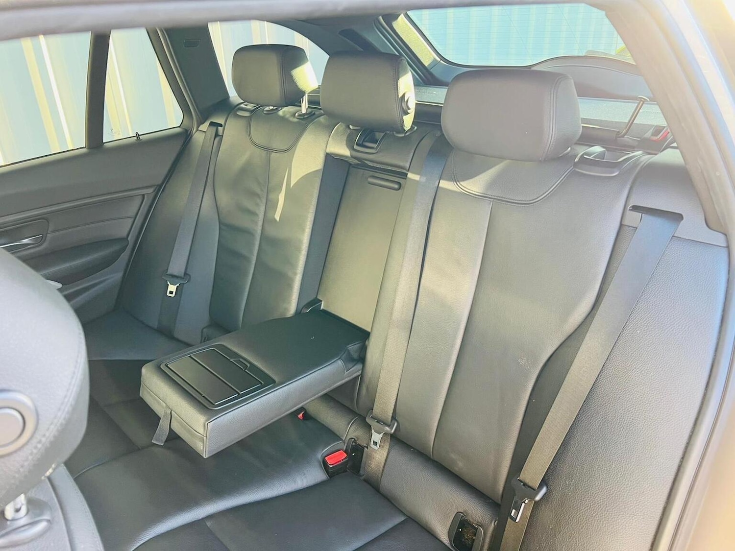 Used BMW 3 Series 2015 for sale - 76670744: Photo 46