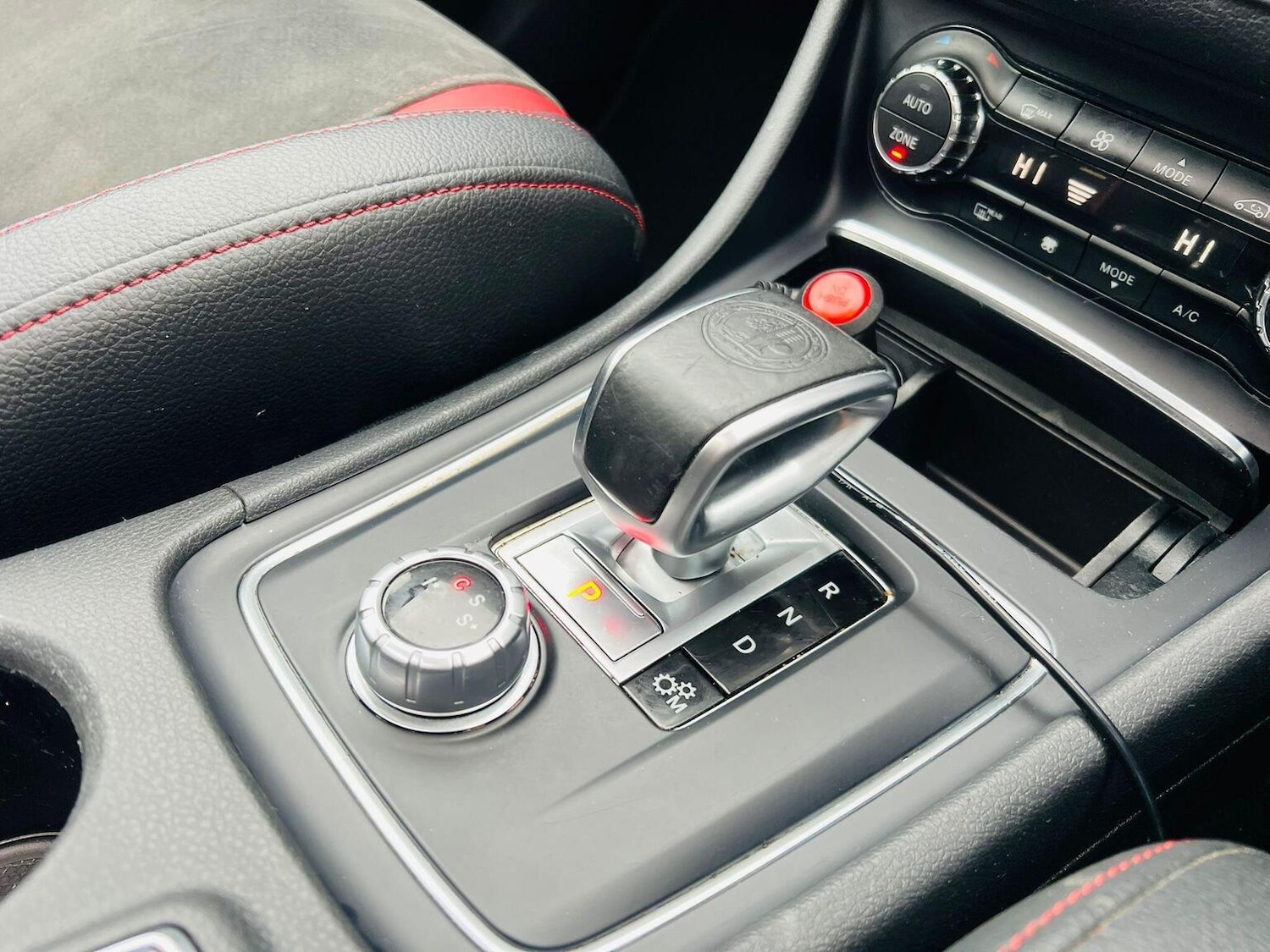 Used Mercedes-Benz CLA 2016 for sale - 76670788: Photo 56