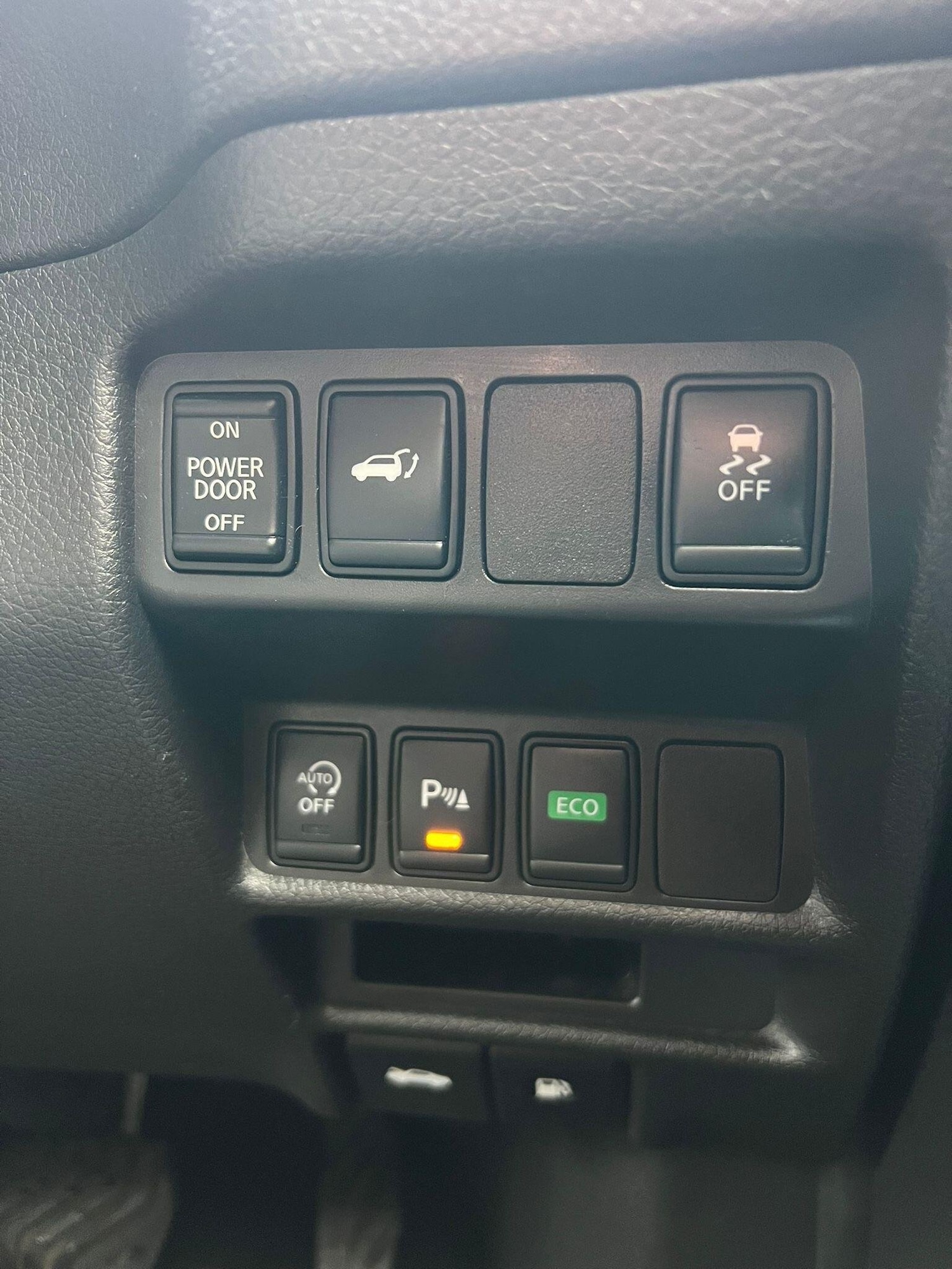 Used Nissan X-Trail 2016 for sale - 76164571: Photo 44