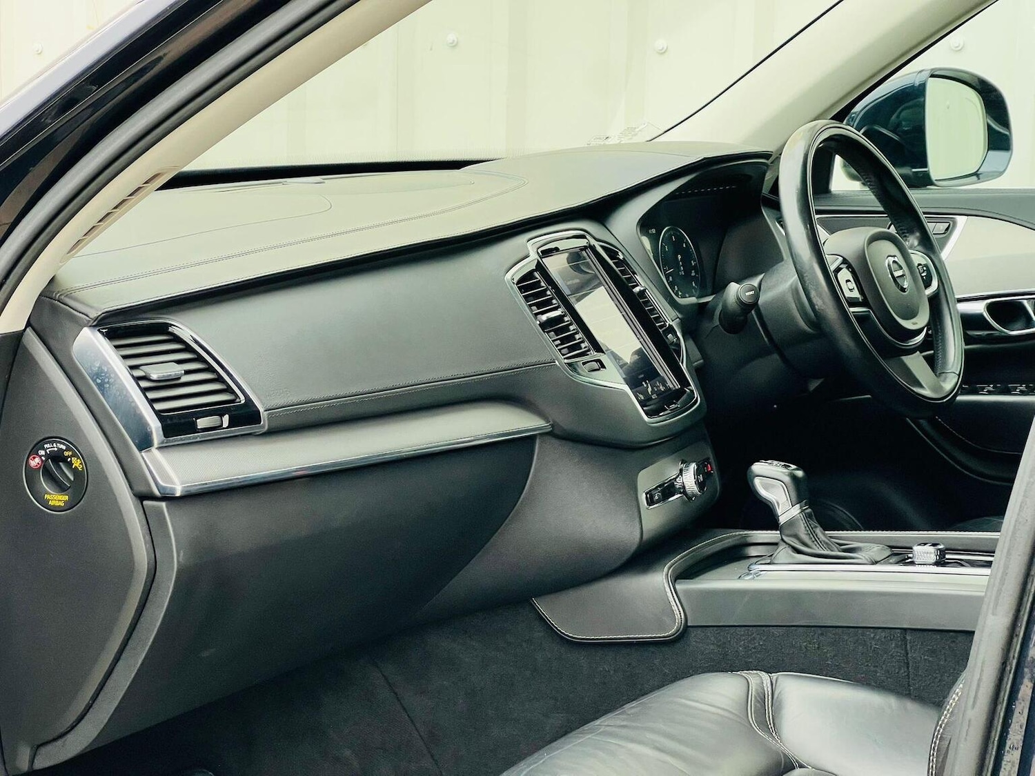 Used Volvo XC90 2015 for sale - 77595371: Photo 69