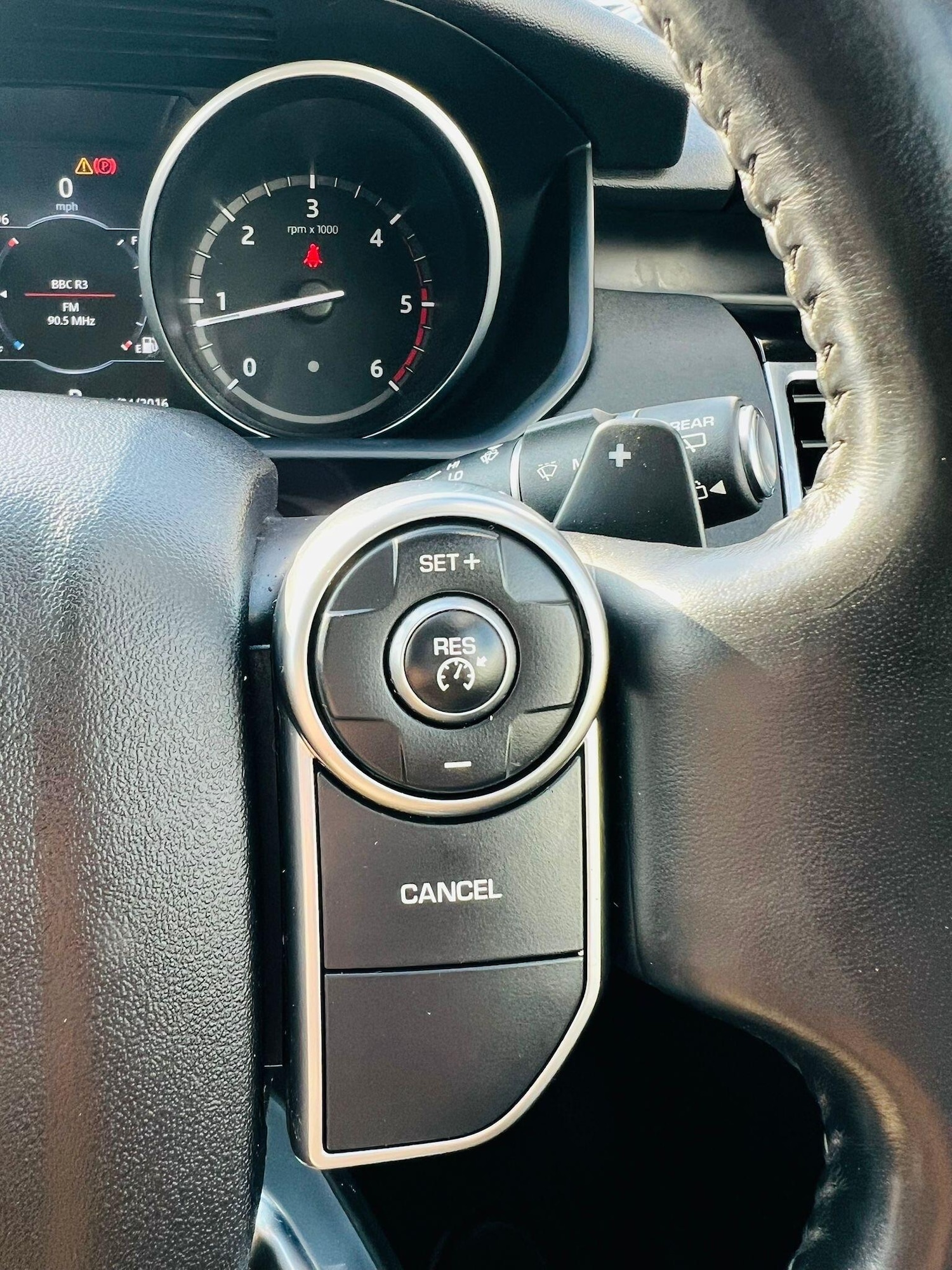 Used Land Rover Discovery 2018 for sale - 77977078: Photo 44