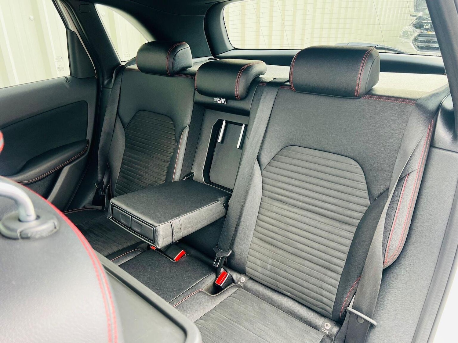 Used Mercedes-Benz B Class 2016 for sale - 76449369: Photo 31