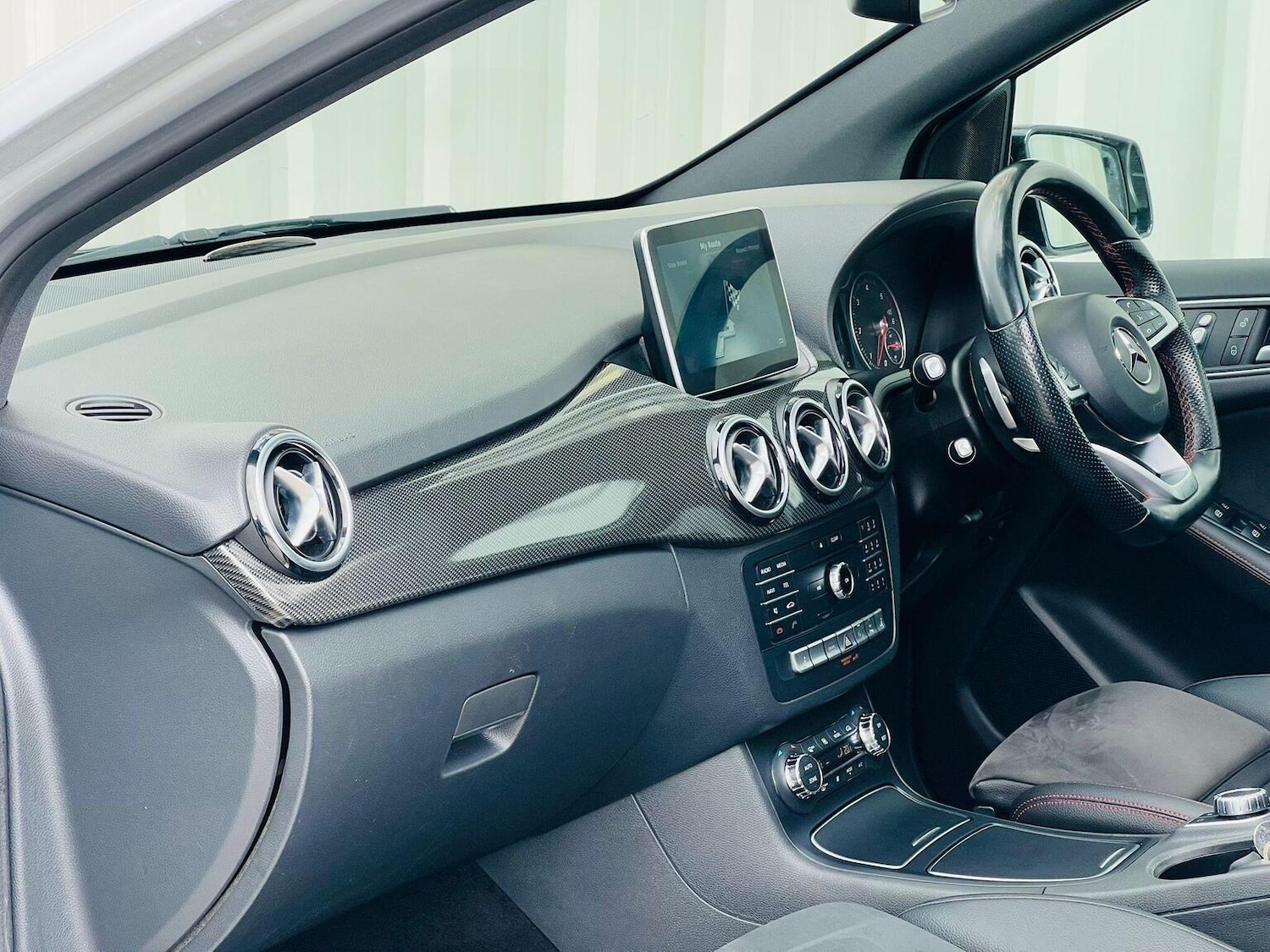 Used Mercedes-Benz B Class 2016 for sale - 76449369: Photo 56