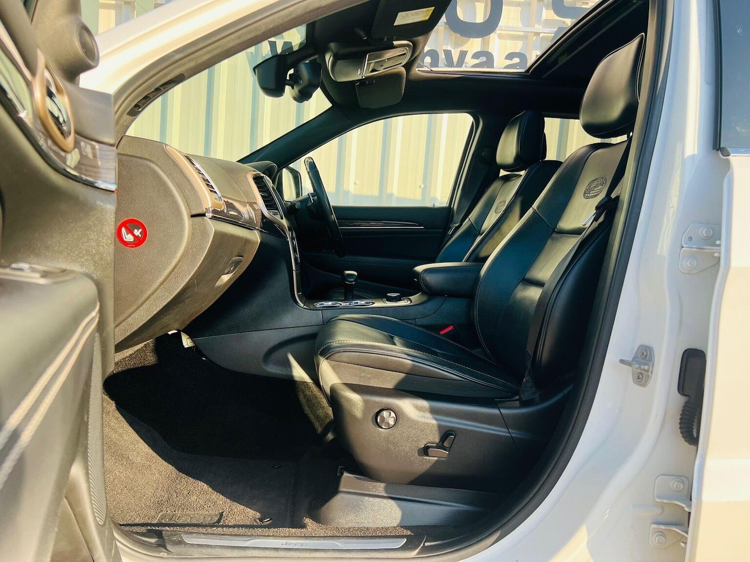 Used Jeep Grand Cherokee 2015 for sale - 77749932: Photo 32