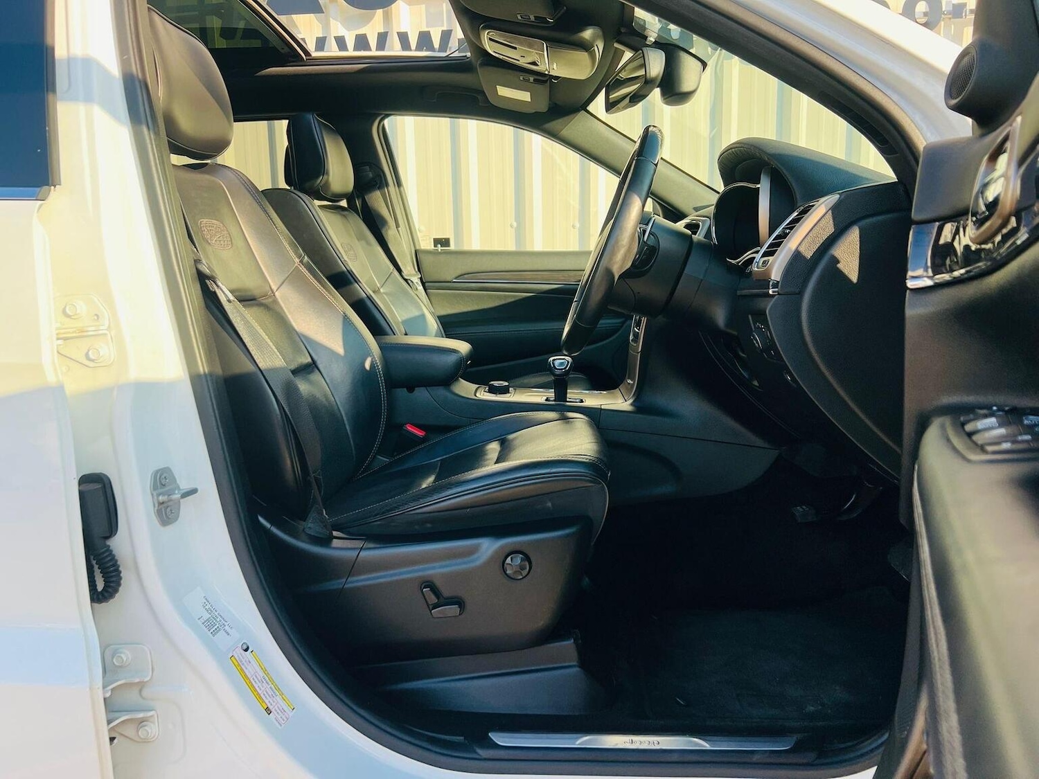 Used Jeep Grand Cherokee 2015 for sale - 77749932: Photo 38