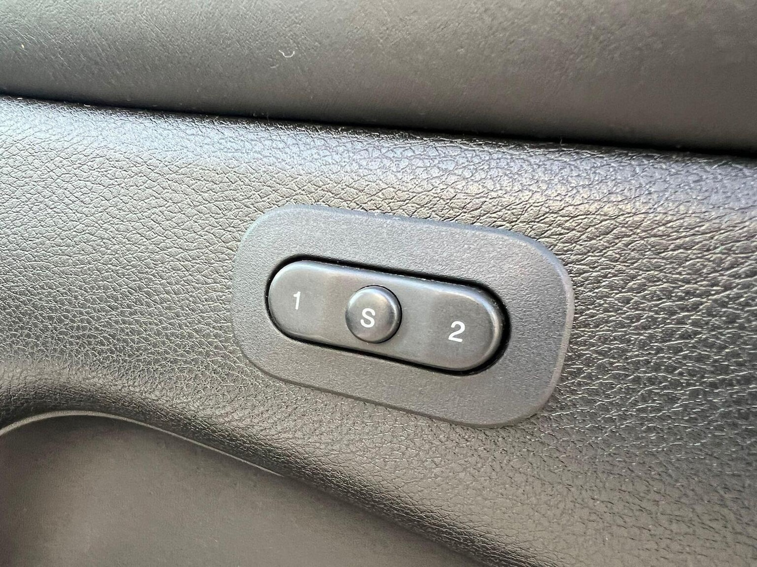 Used Jeep Grand Cherokee 2015 for sale - 77749932: Photo 42