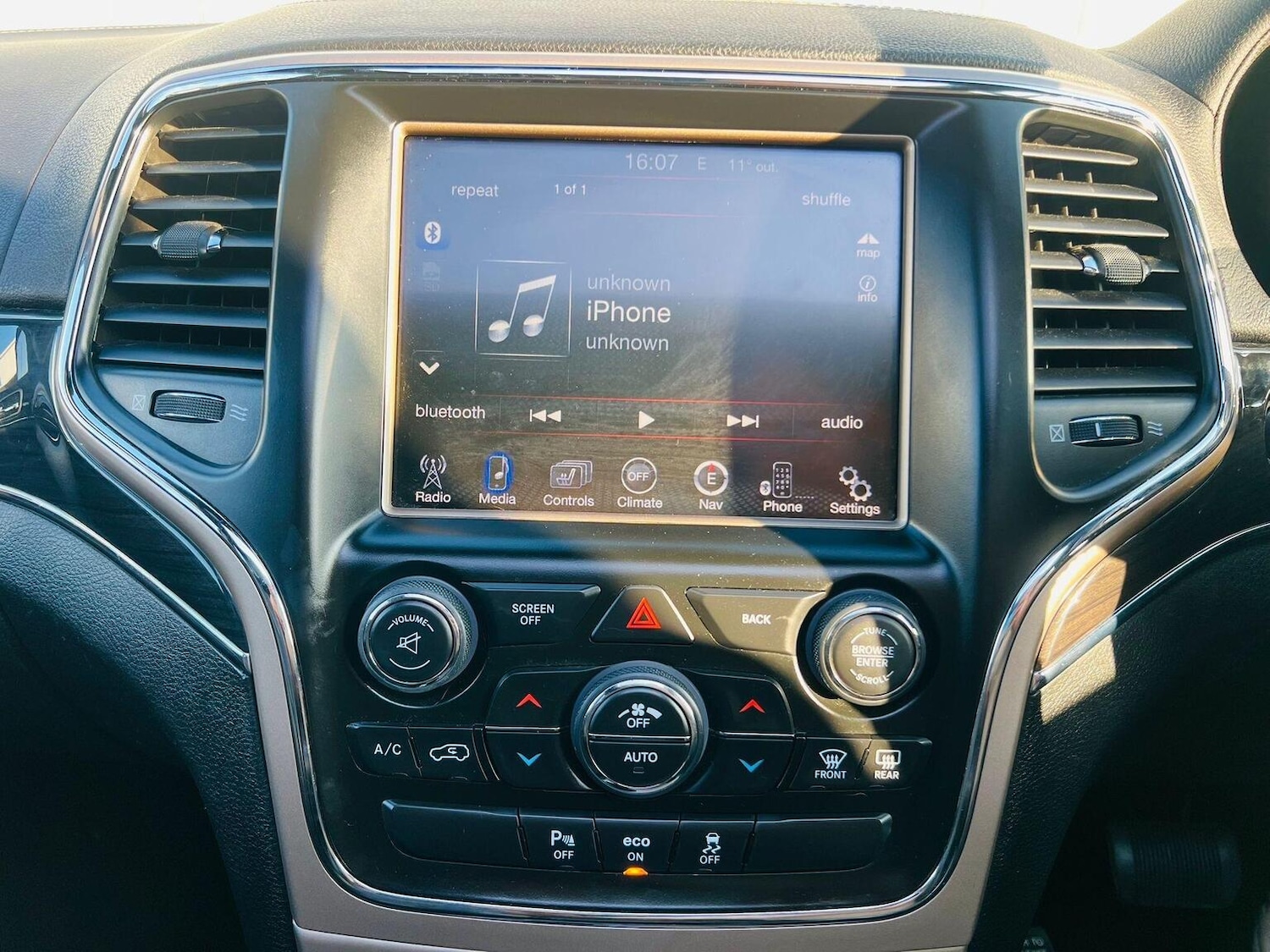 Used Jeep Grand Cherokee 2015 for sale - 77749932: Photo 51