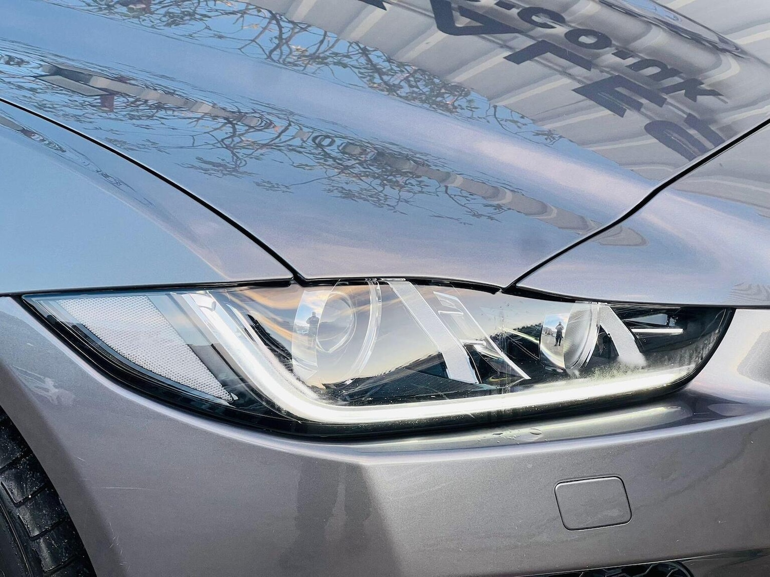 Used Jaguar XE 2016 for sale - 76631546: Photo 17